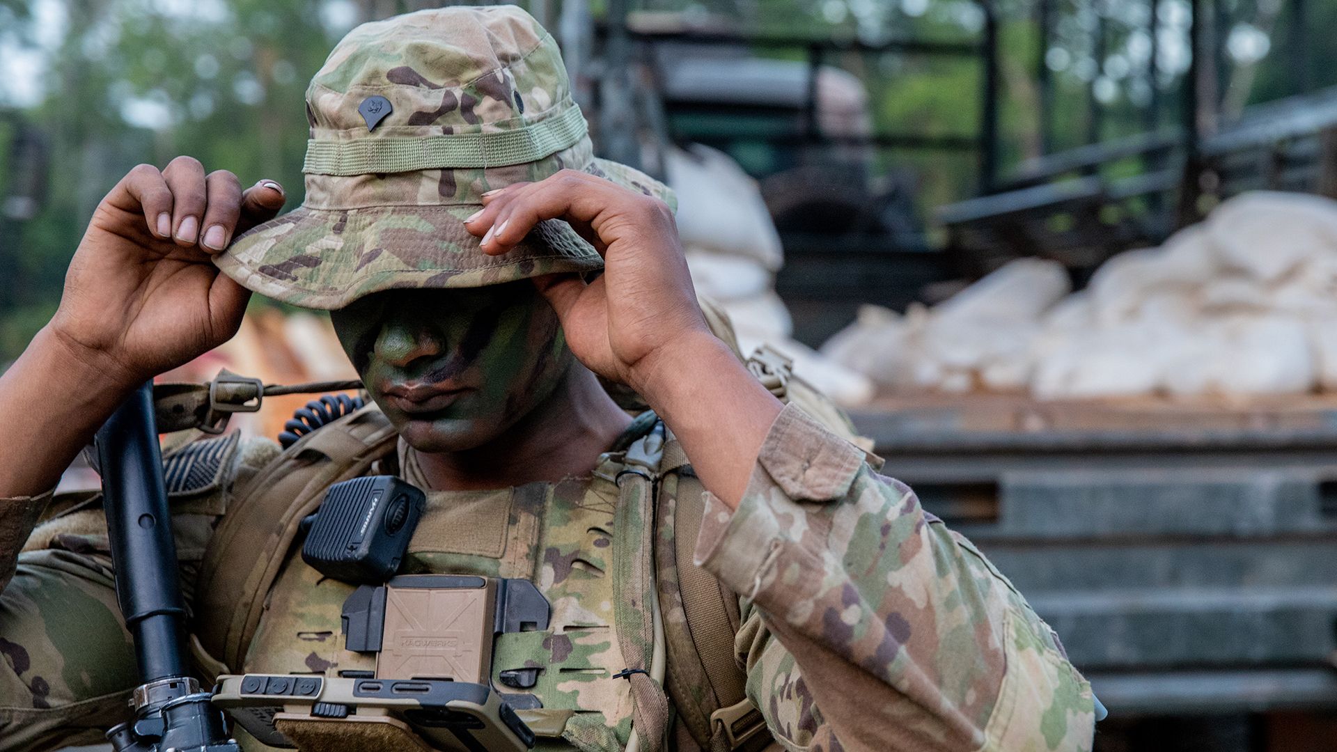 1920x1080 Soldiers at Fort Bliss now authorized to wear 'boonie hats'