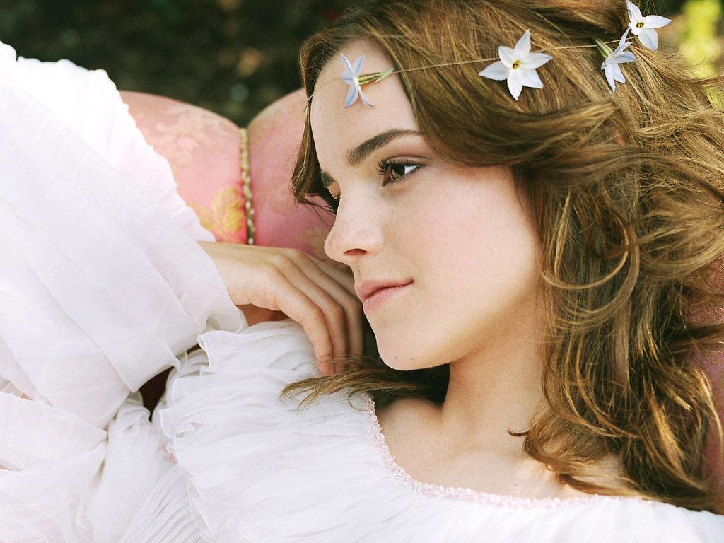 1024x768 Emma Watson Actress Wallpaper. Emma Watson Actress Wallpape