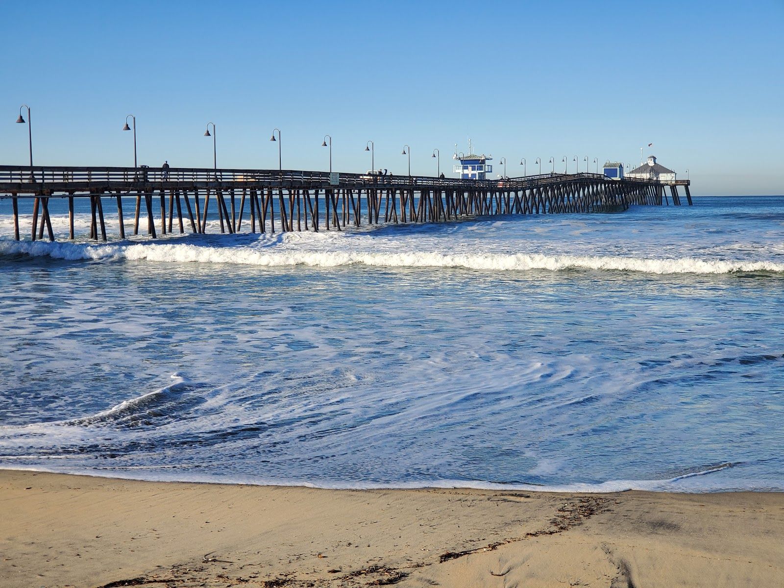 1600x1200 Dunes Park beach