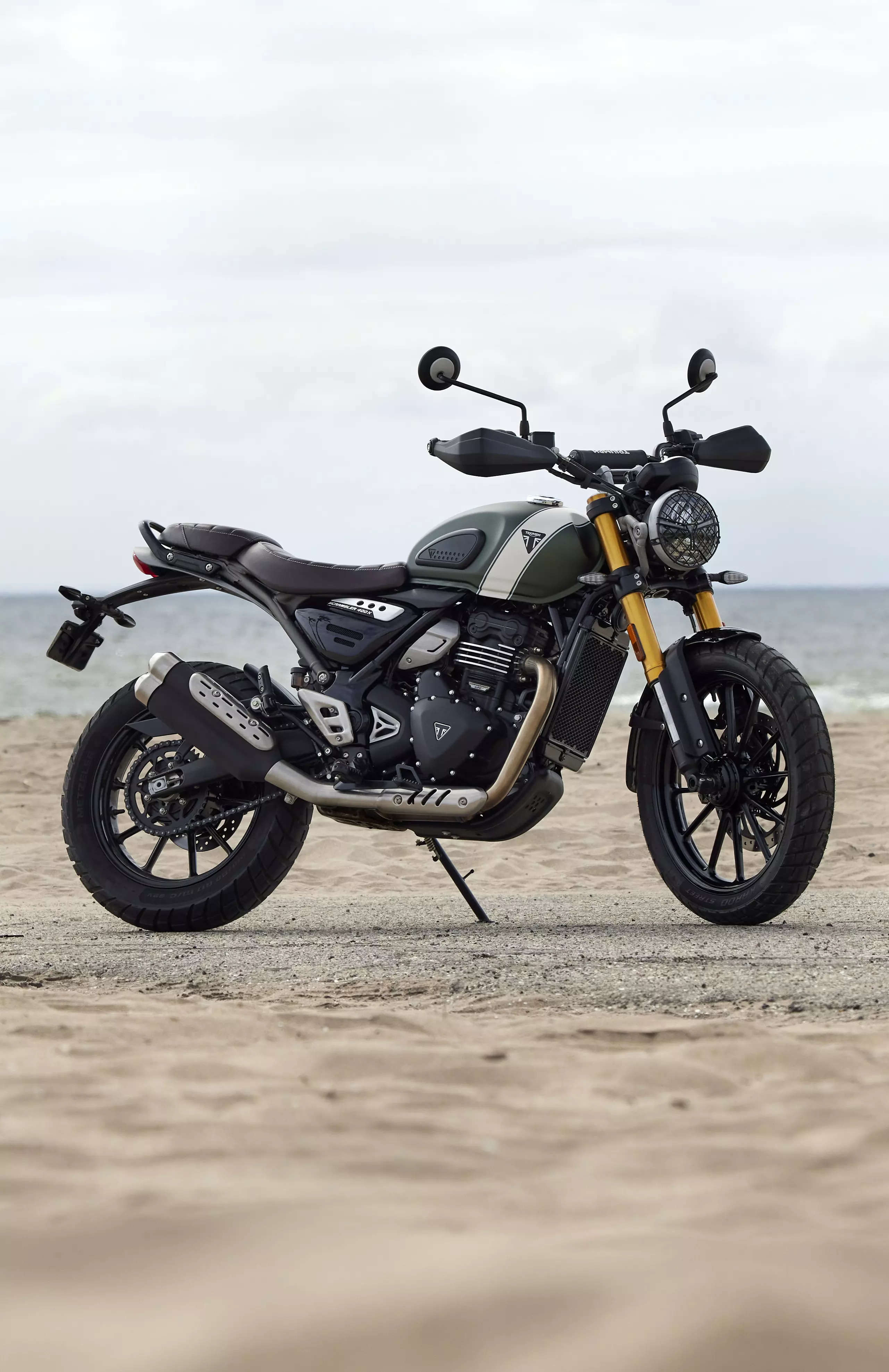 2561x3953 Triumph Scrambler 400 X Wallpaper