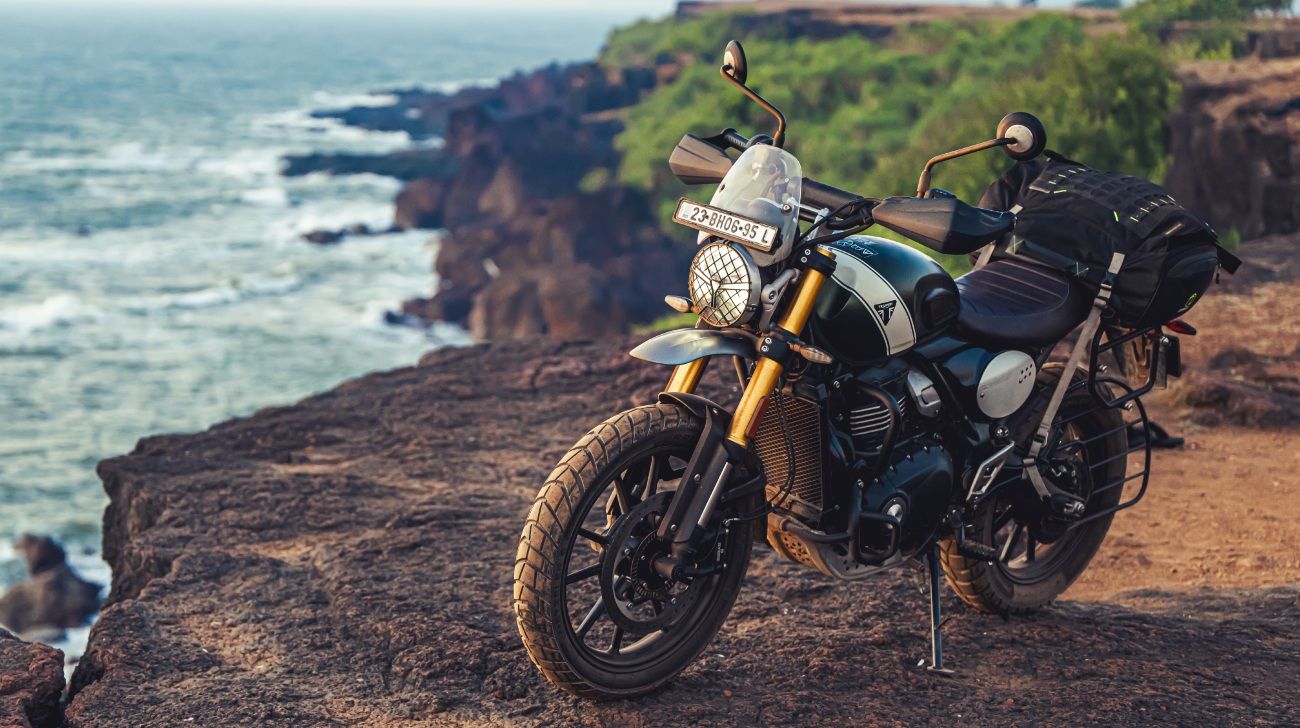 1300x728 Mountains vs Beaches Feat. Triumph Scrambler 400X