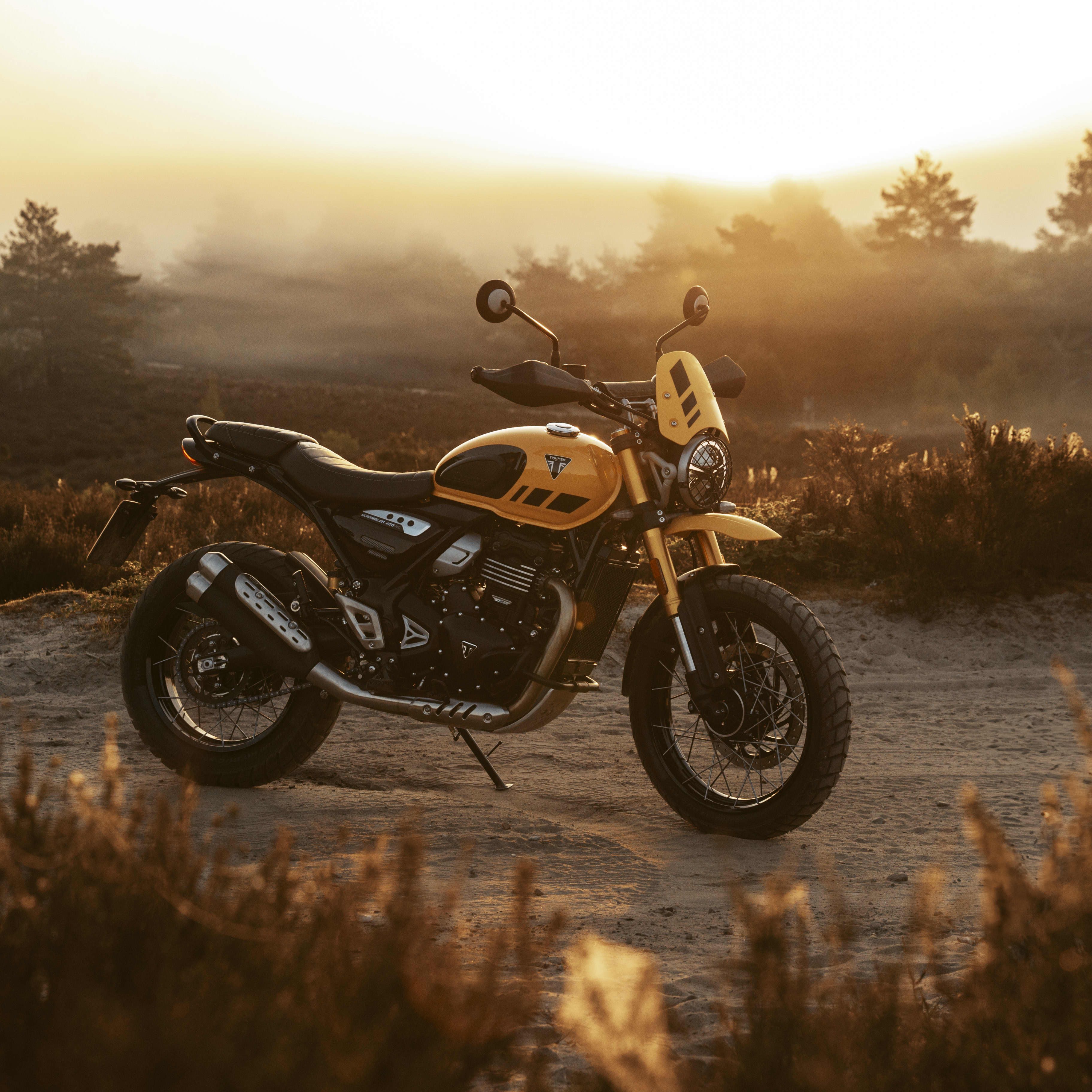 3648x3648 Triumph Scrambler 400 XC Motorcycle
