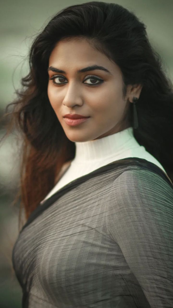 720x1280 ഇന്ദുജ രവിചന്ദ്രൻ. Indhuja Ravichandran
