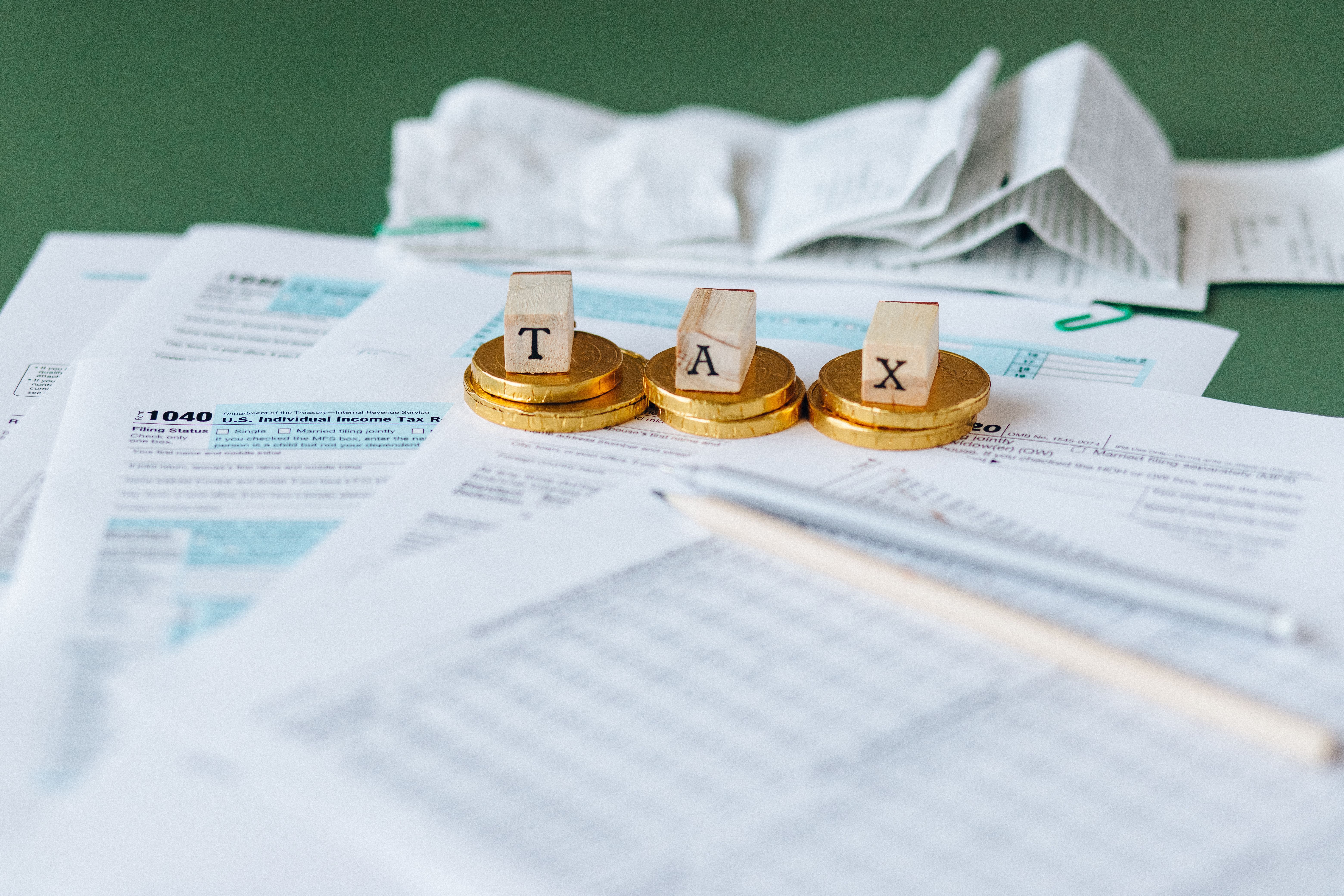 6240x4160 Tax Documents on the Table · Free