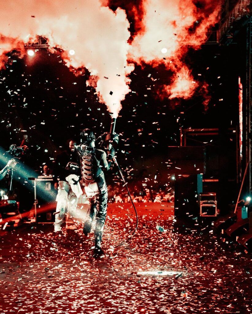 822x1024 Zaama Disco Concert: Review