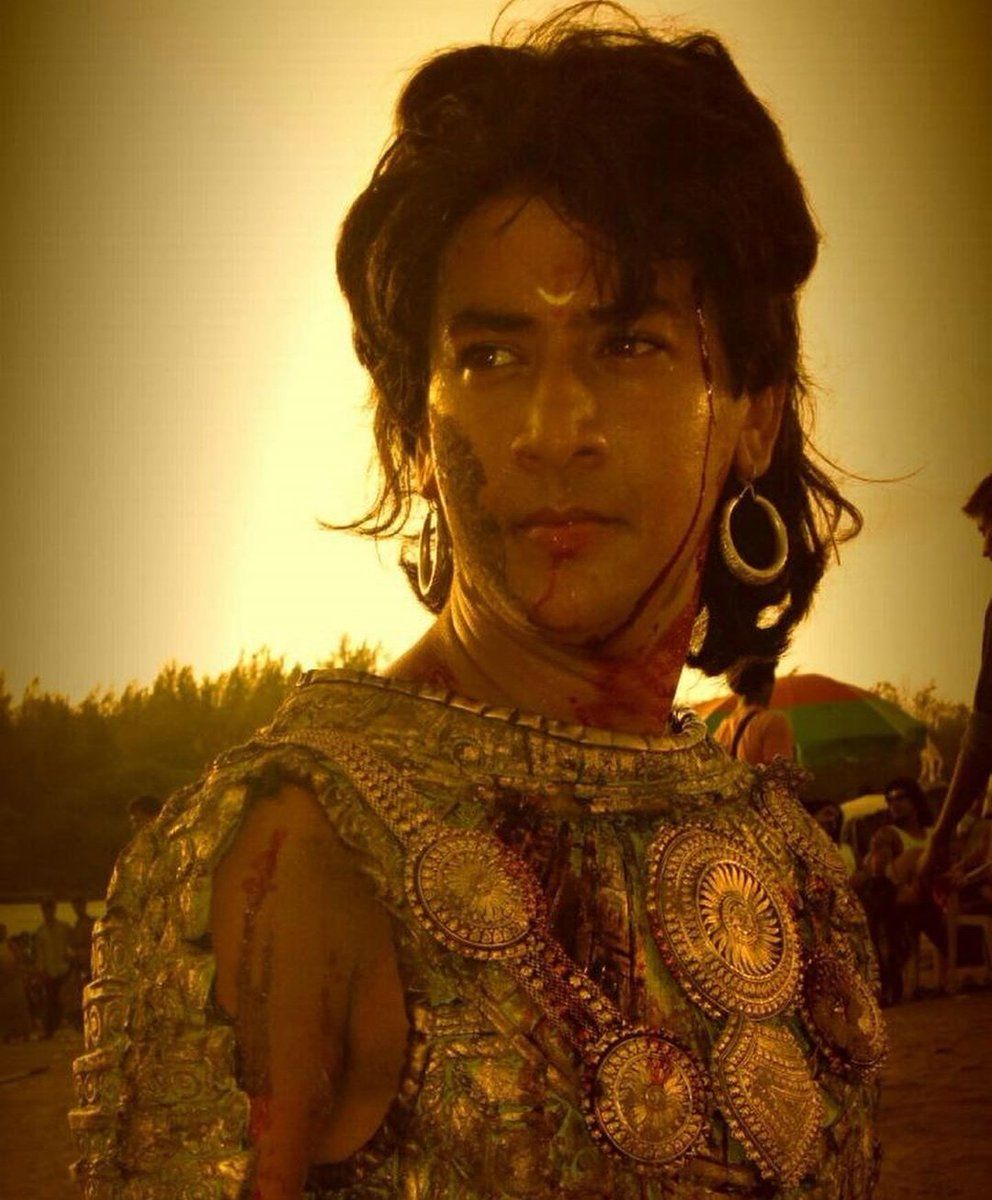 992x1200 Dhaal thi, talvaar thi, Veer ki lalkaar thi, Jwala thi tripat rakt ki, hunkar thi yeh shatra ki, Mahasakti veer wo banke wo veero se Lada, haar ke bhi Jeet gaya, Aisa