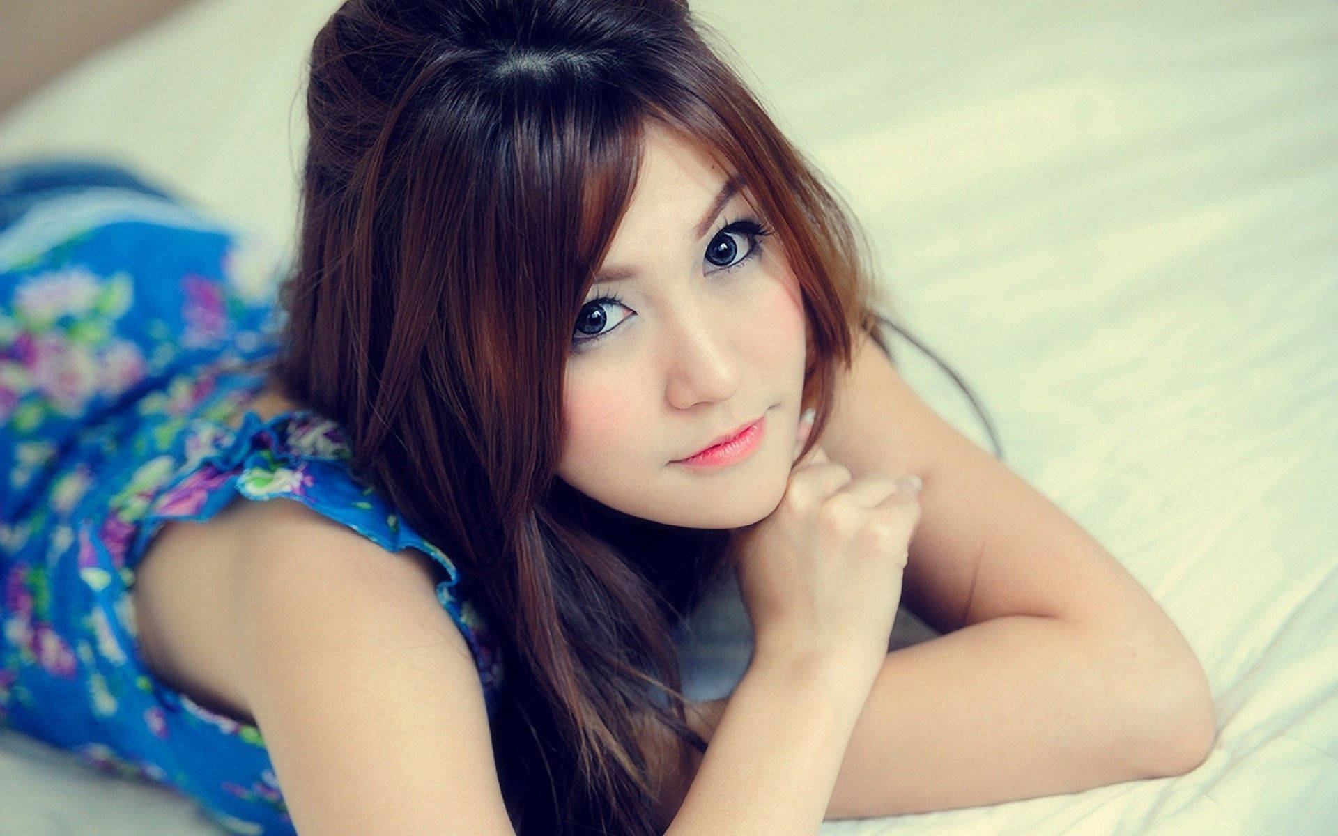 1920x1200 Japan Girl Wallpaper