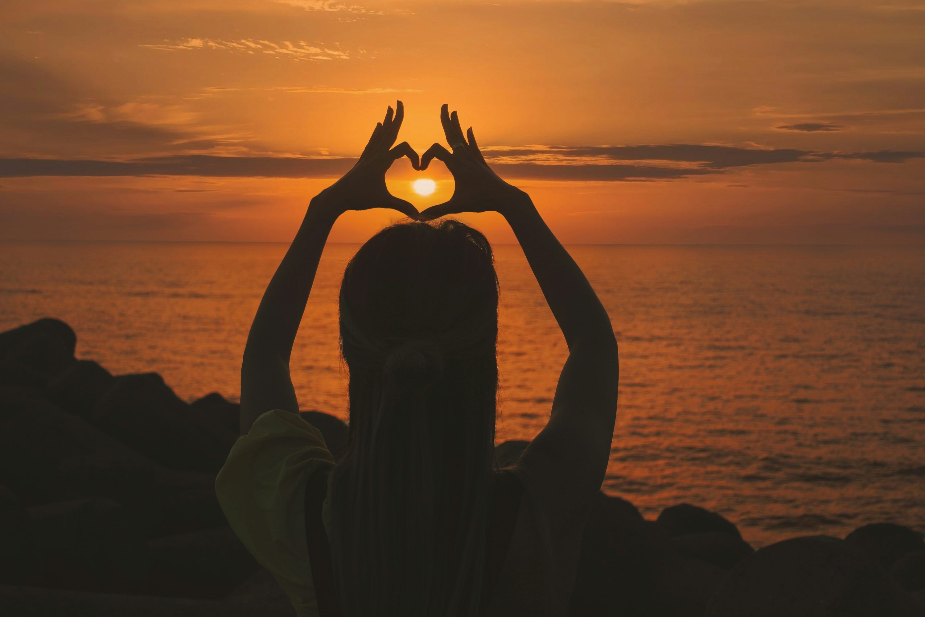3000x2000 Healing Heart Picture. Download Free Image