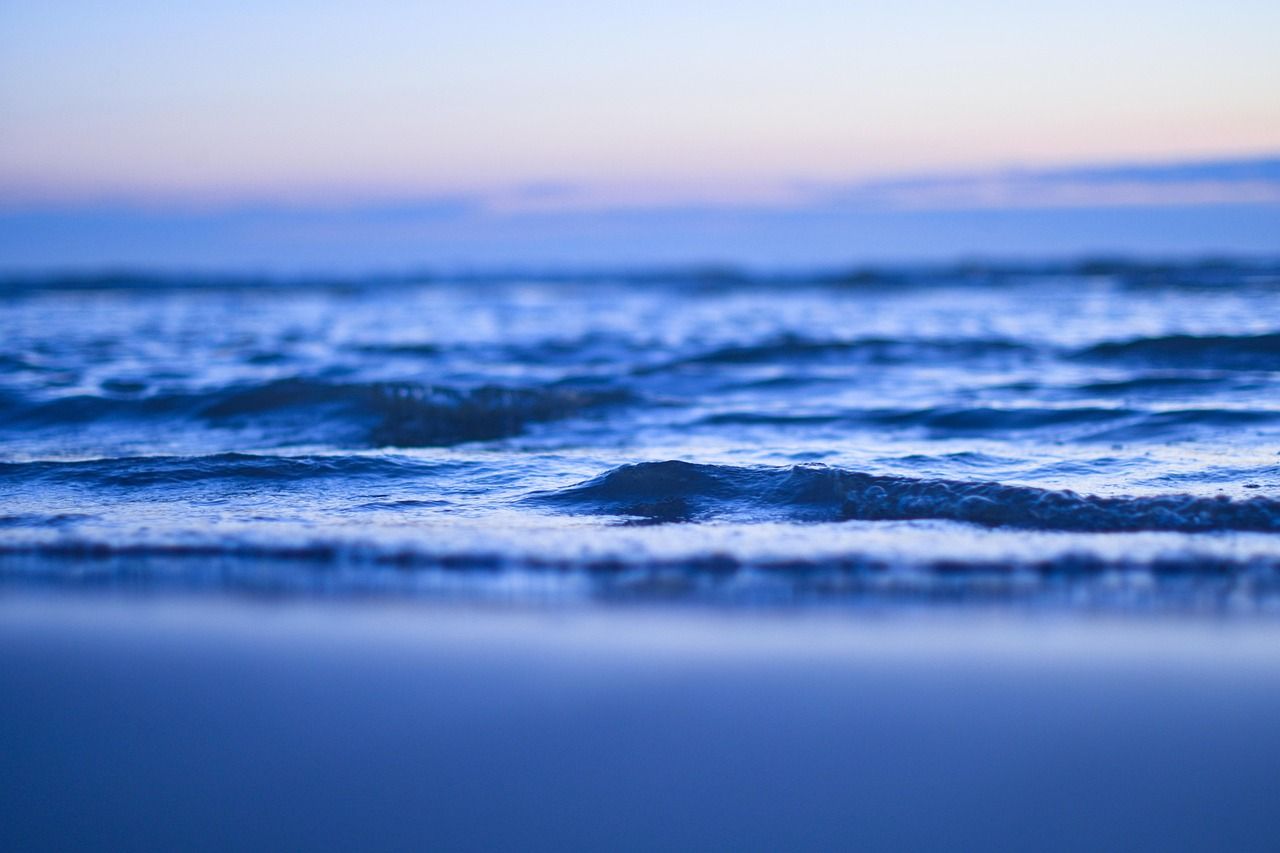 1280x853 Free Beach Early Morning & Beach Image