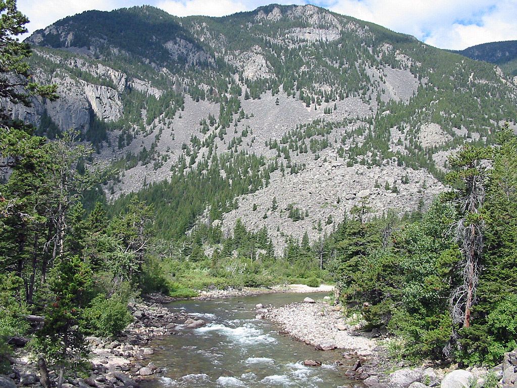 1024x768 Stillwater River Photographs. Photo of the Stillwater River in Montana