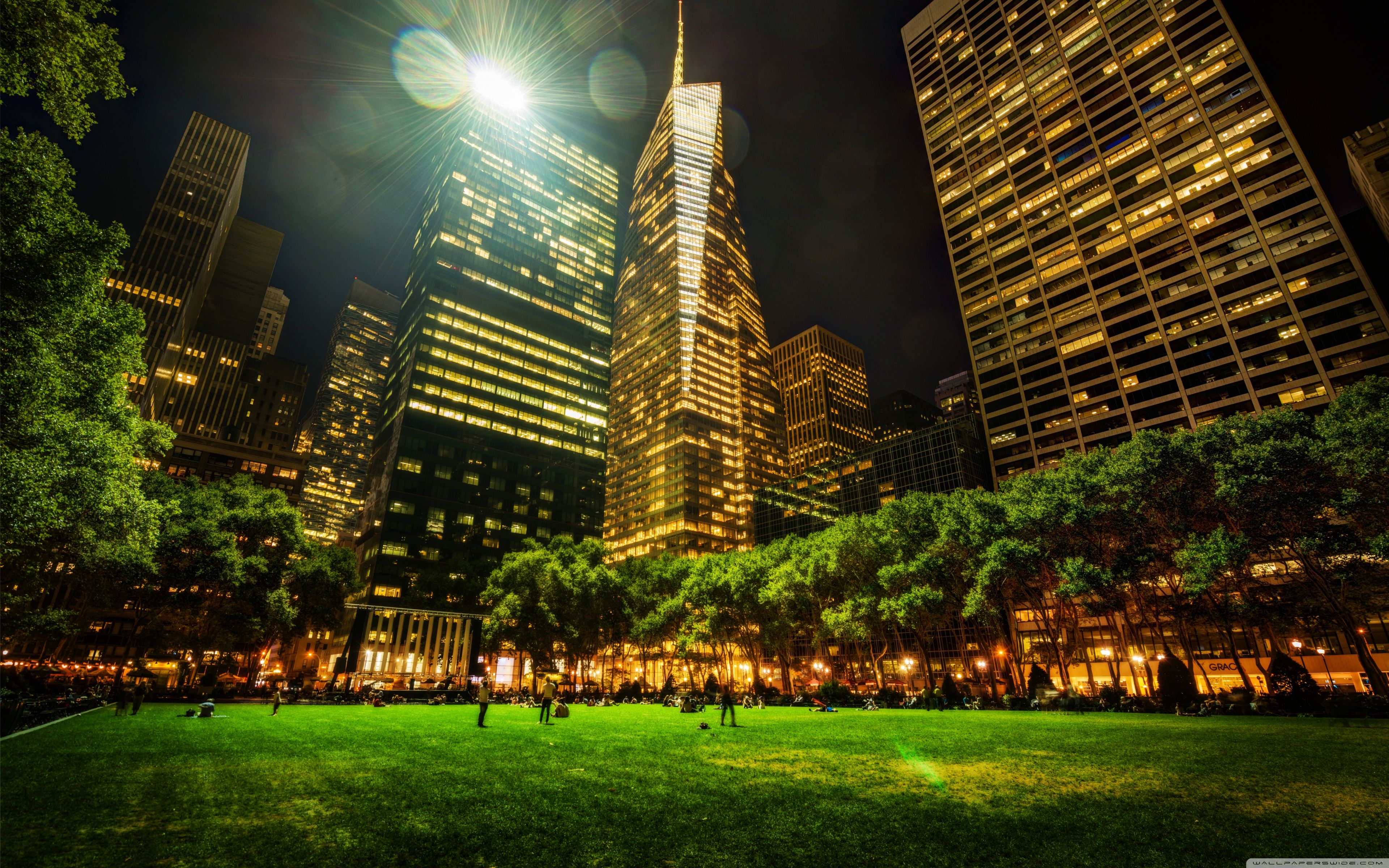 3840x2400 Bryant Park in New York City 4K UHD Wallpaper for UltraHD Desktop and TV : Dual Monitor : Smartphone and Tablet Devices