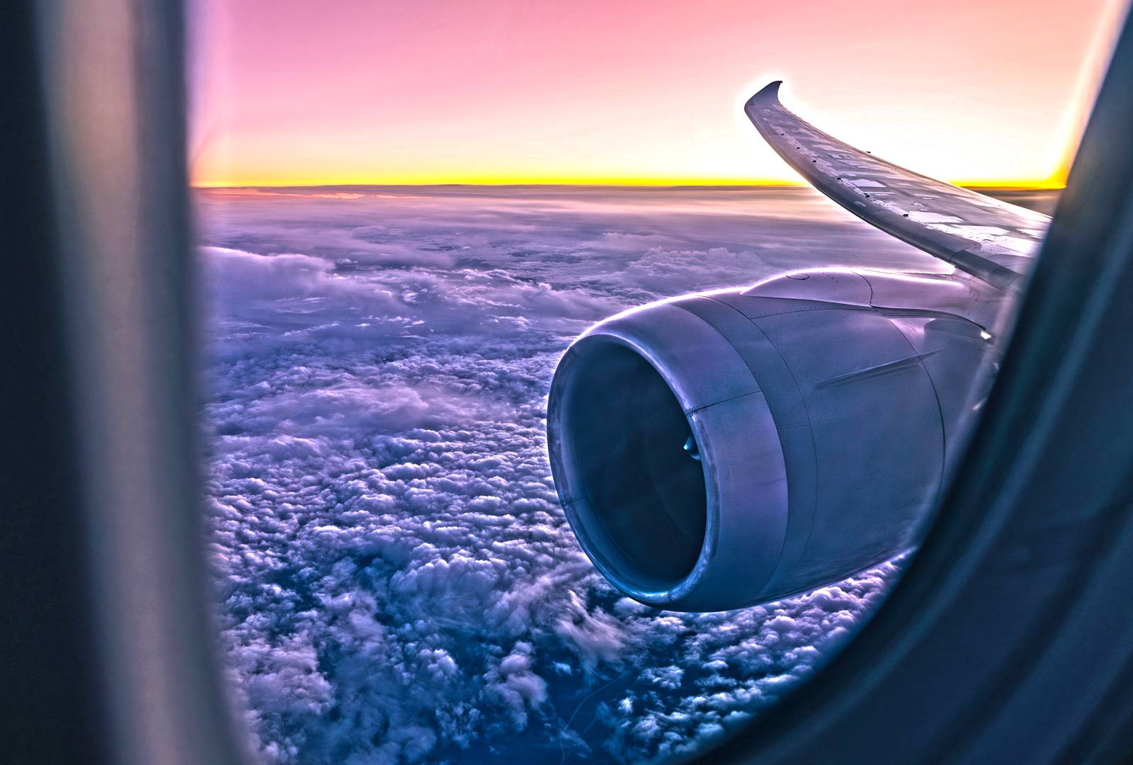 1600x1080 How Modern Jet Engines Survive Extreme Conditions At 000 Feet