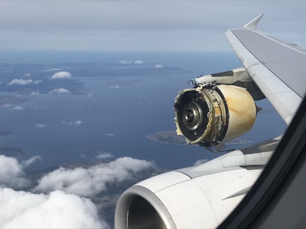 1024x768 FAA Orders A380 Engine Inspections After Midair Failure, Emergency Landing
