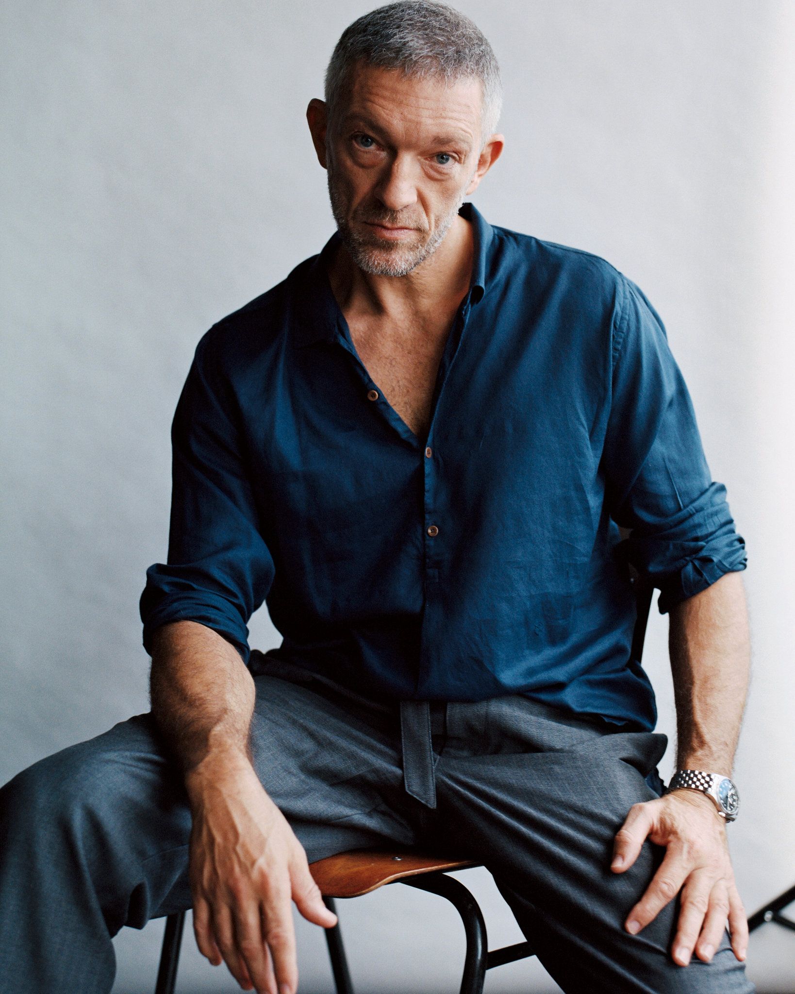 1638x2048 Vincent Cassel Has Just 20 Minutes to Spare
