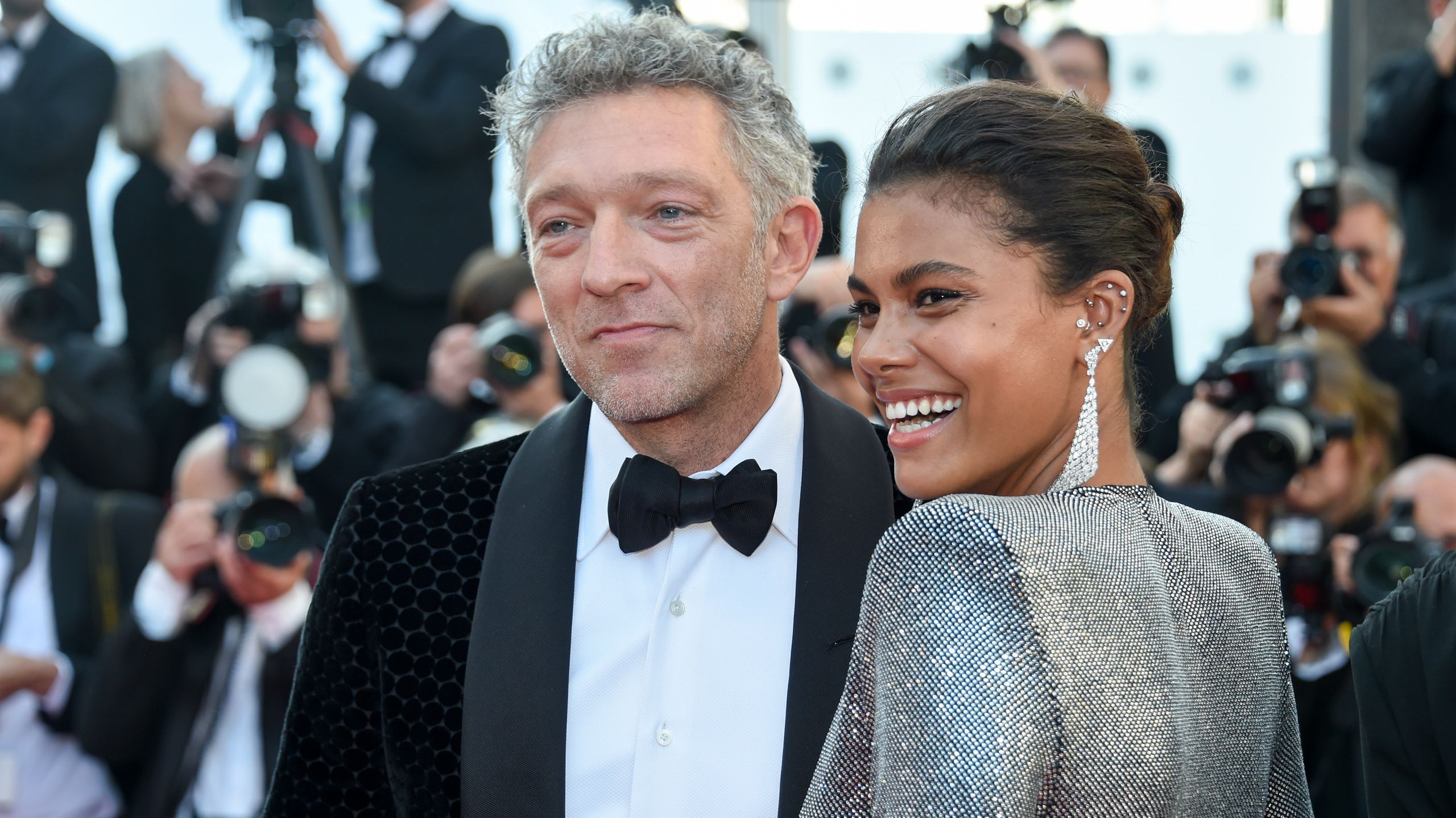 2560x1440 Vincent Cassel and Tina Kunakey are bringing serious elegance to the style game