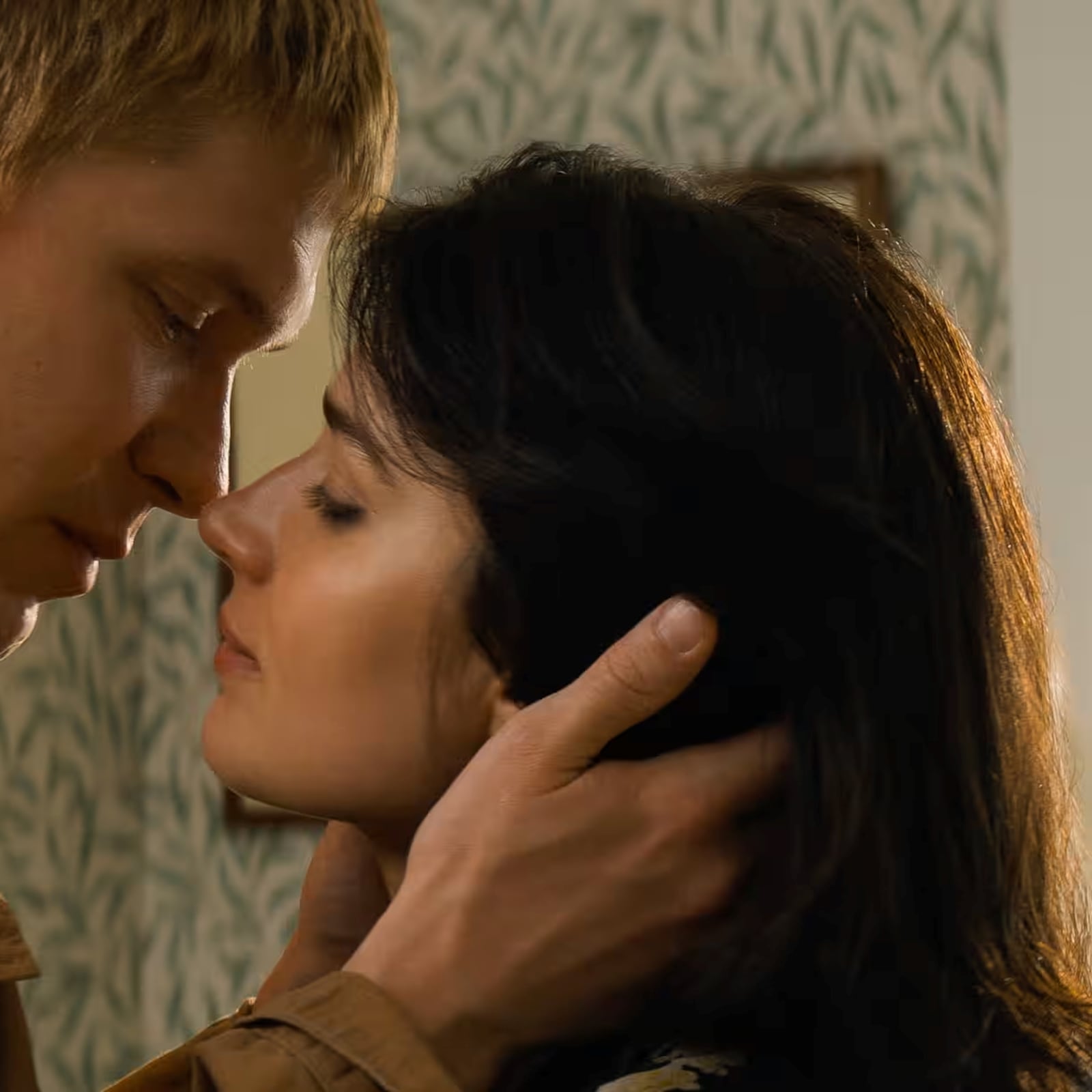 1600x1600 The Perfect Couple Review: Eve Hewson Aside, This White Lotus Esque Thriller Is Exhausting Stuff