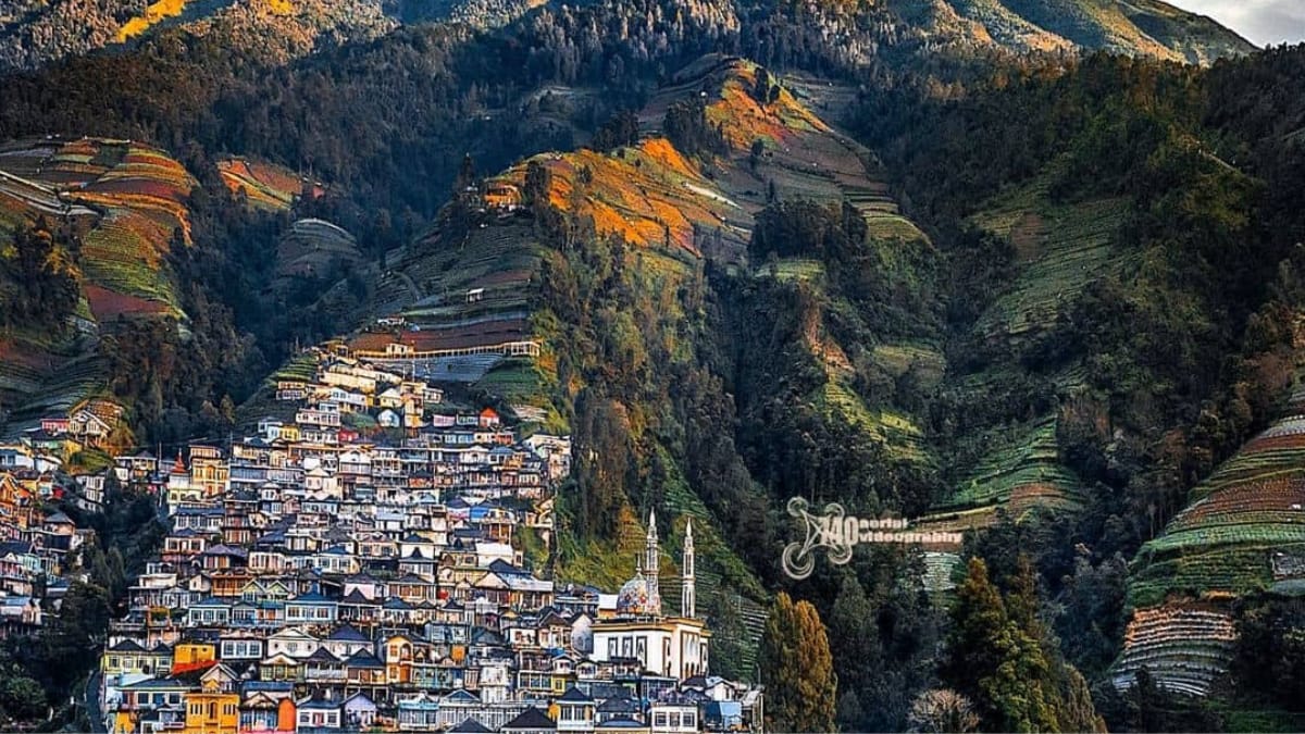 1200x675 Melihat Indahnya Nepal Van Java, Tujuan Wisata Magelang yang Wajib Kamu Kunjungi!