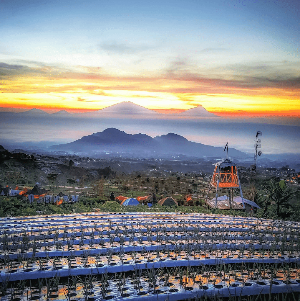 1019x1020 MAGELANG, Mangli Skyview Camp Ground Ground Indonesia