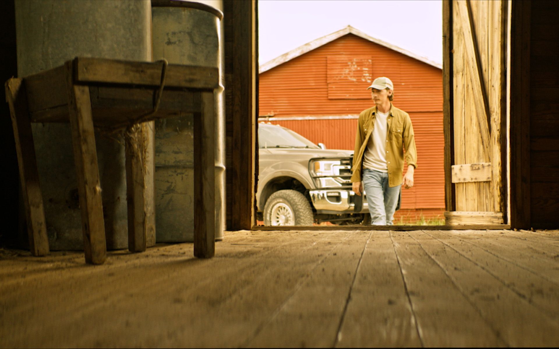 1920x1200 The Trucks of Landman Are Something Else