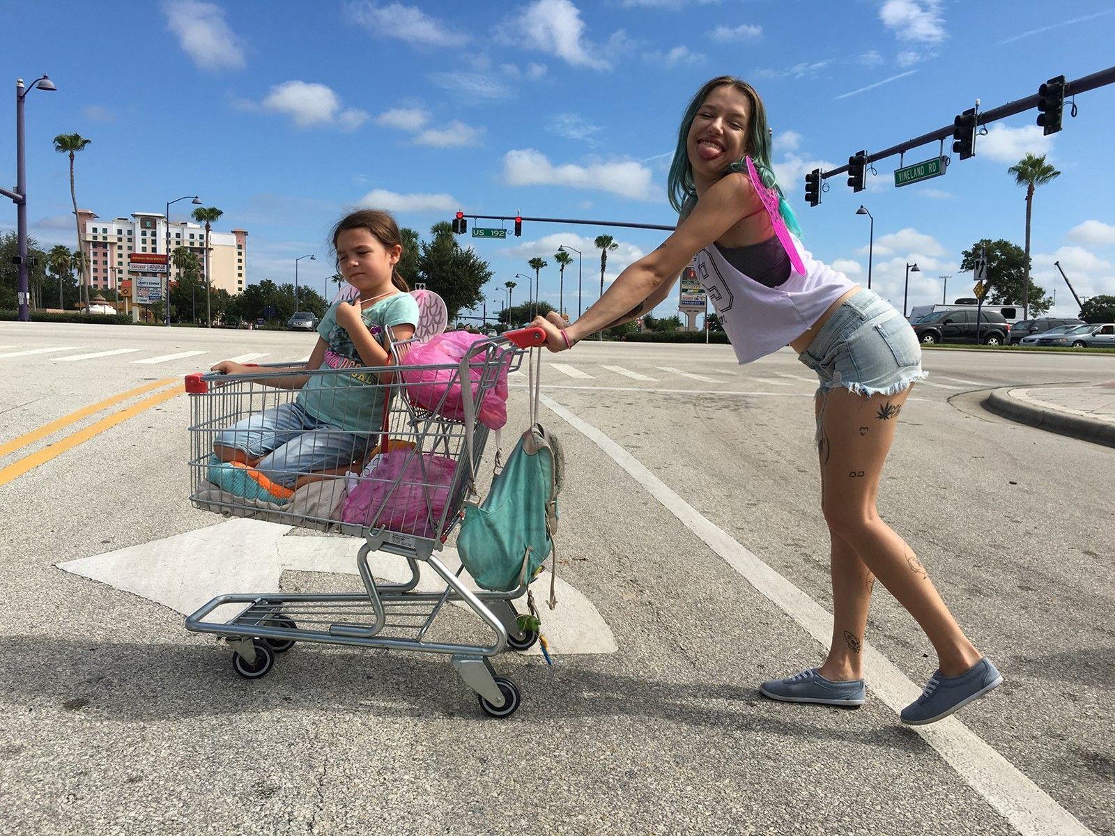 The Florida Project Wallpapers - Top Free The Florida Project - What Can I Watch The Florida Project On