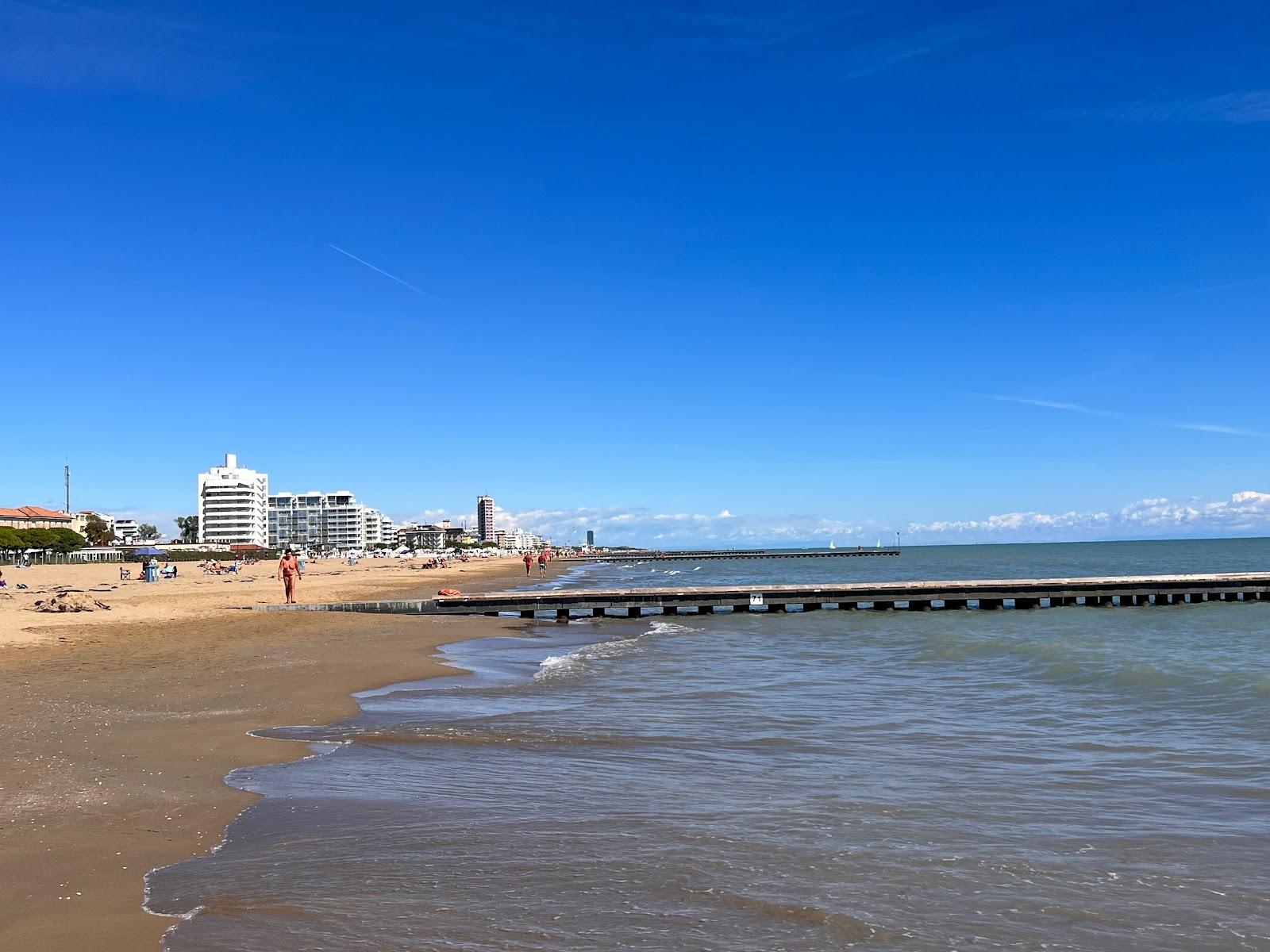 1600x1200 Free Beach Jesolo, Italy BEFORE You Go