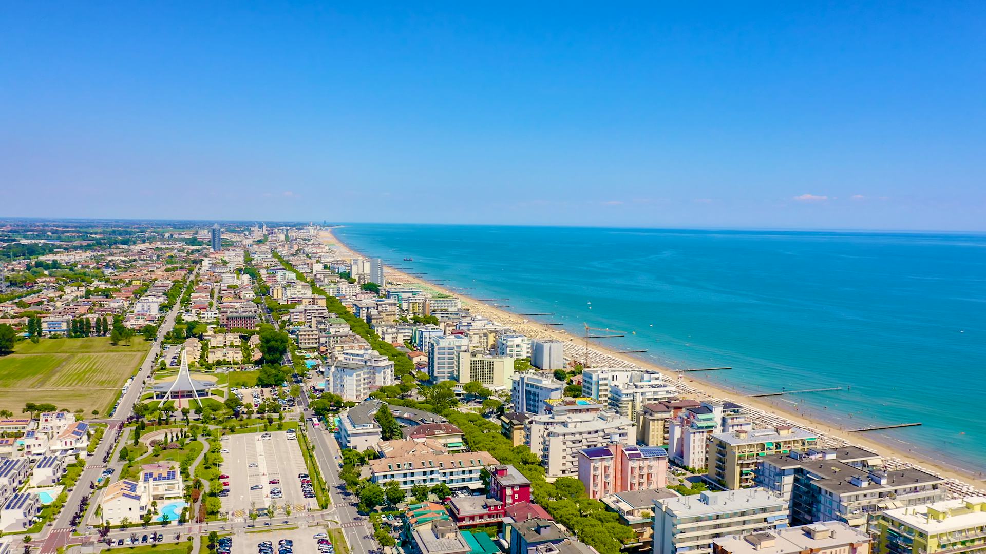 1920x1080 Lido di Jesolo for Solo Travellers