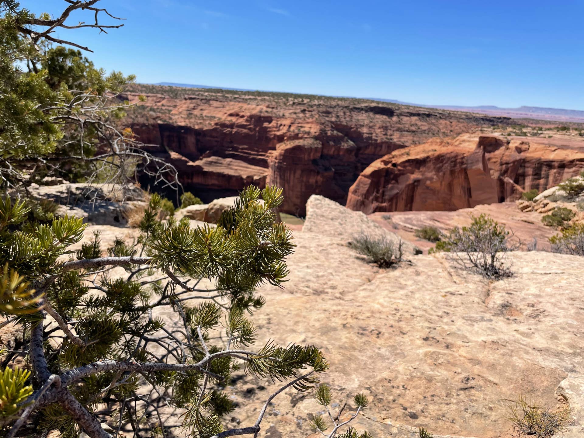 1920x1440 Visiting Canyon de Chelly National Monument in Arizona