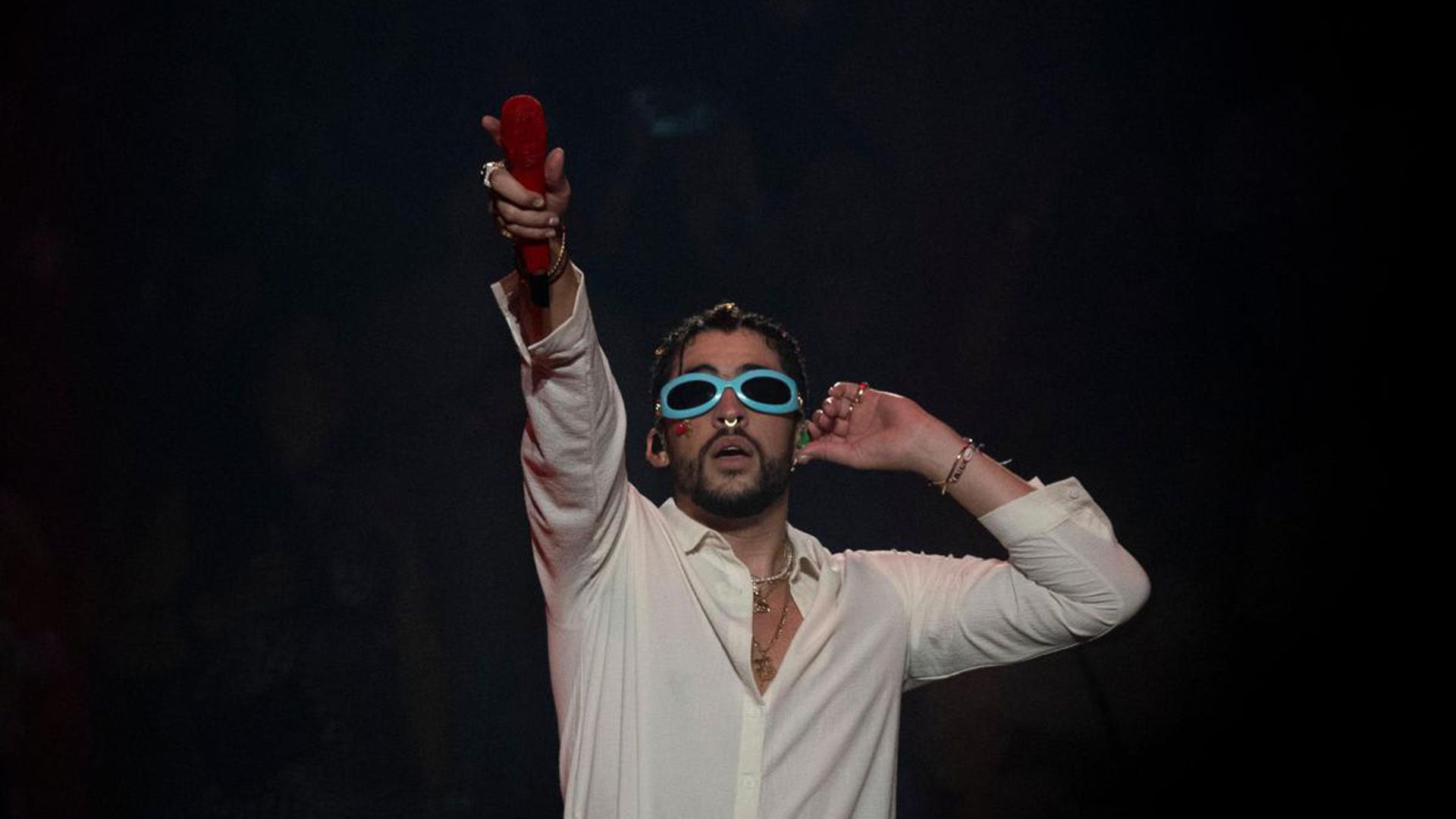 1920x1080 How to enjoy Bad Bunny's listening party in Puerto Rico