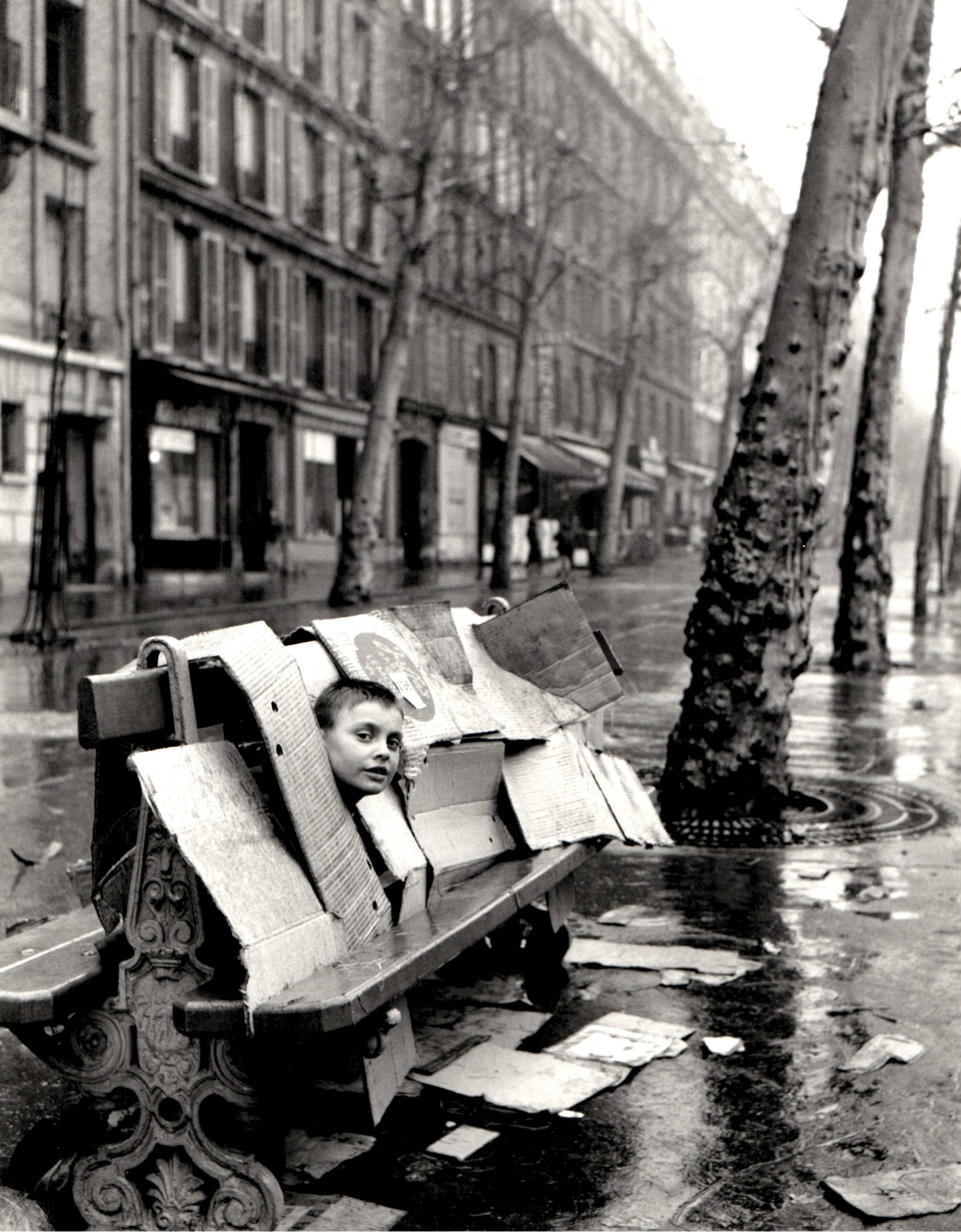 1907x2444 Robert Doisneau Wallpaper