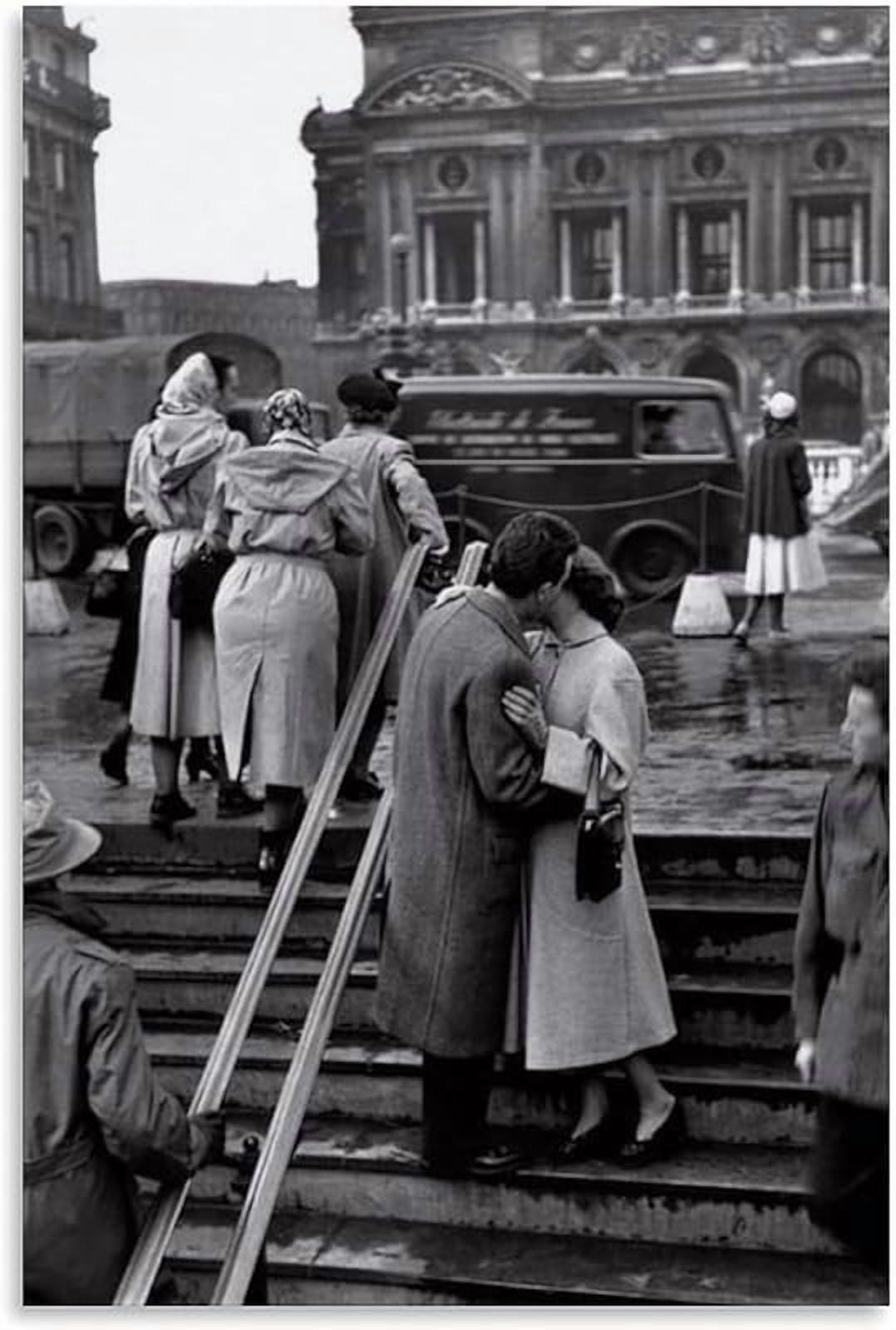 1078x1600 French Photographer Robert Doisneau Vintage Black And White Poster Canvas Poster Print Wall Art Decor Paintings for Living Office Room Bedroom