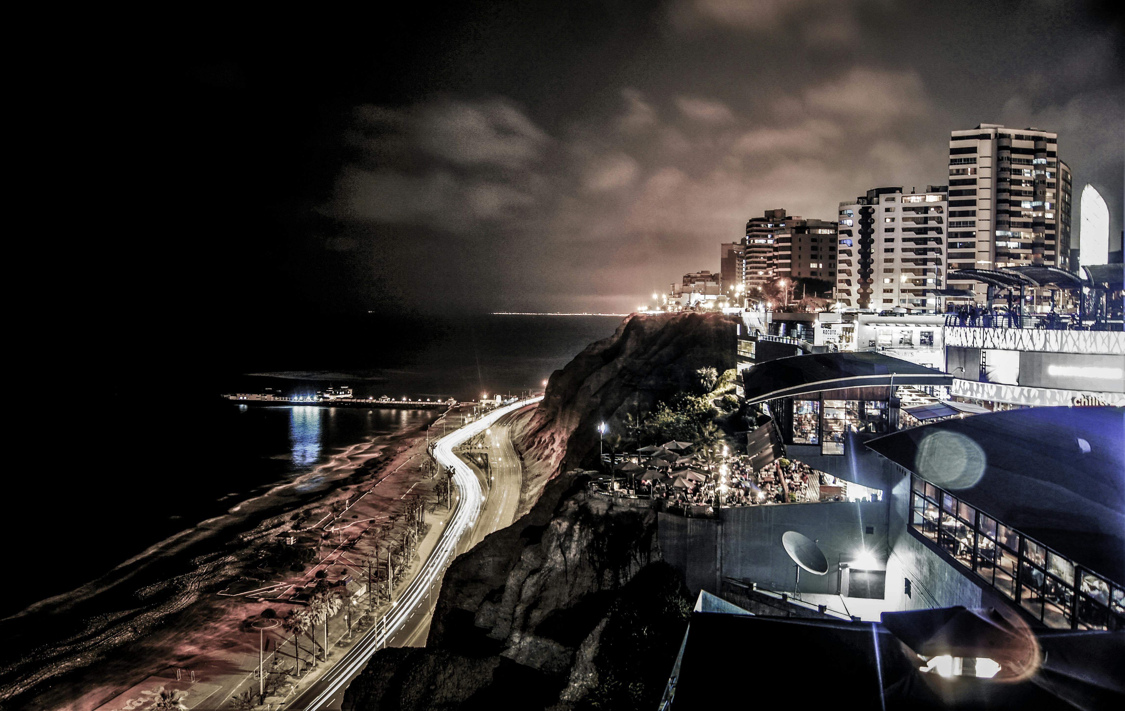 4587x2901 Free of lima, Miraflores, peru