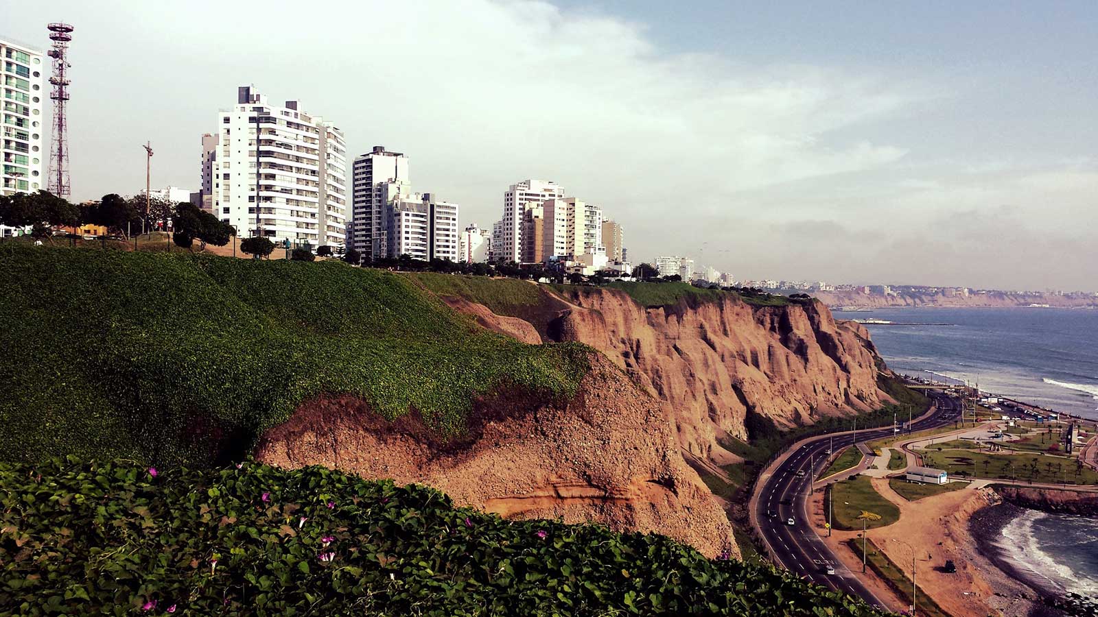 1600x900 Best places to visit in Miraflores Buddies Perú