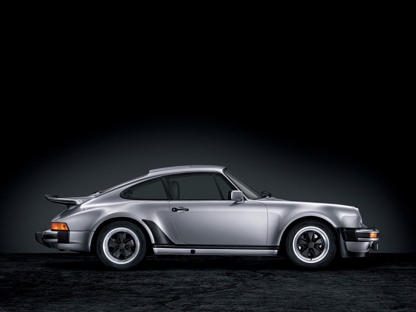 1600x1200 Download Vehicle Porsche 930 Wallpaperx1200