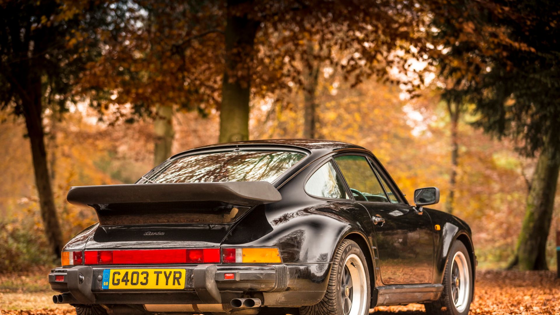 1920x1080 Porsche 930 Wallpaper