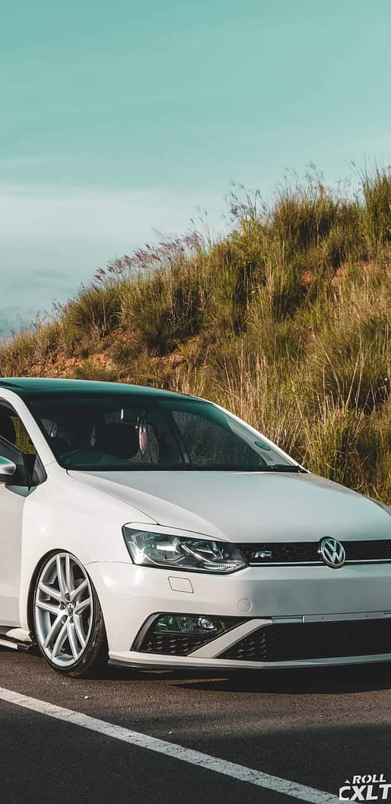800x1644 Volkswagen, carros, driving, golf, passat, tunning, vw, HD phone wallpaper