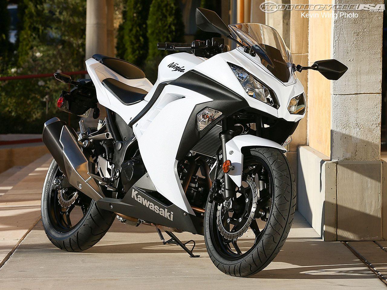 1280x960 Kawasaki Ninja 300 First Ride Photo