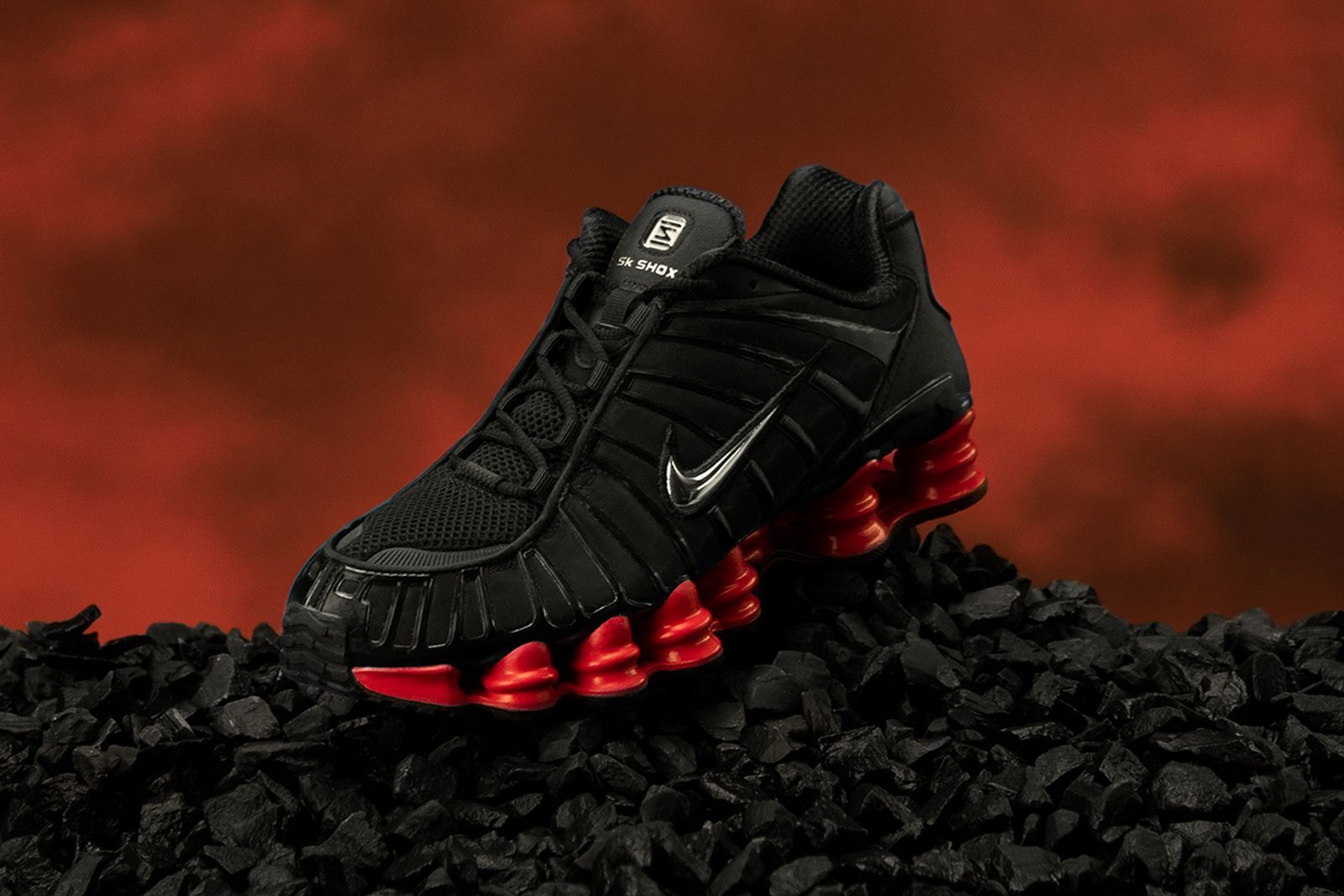 1600x1067 Nike Shox Wallpaper