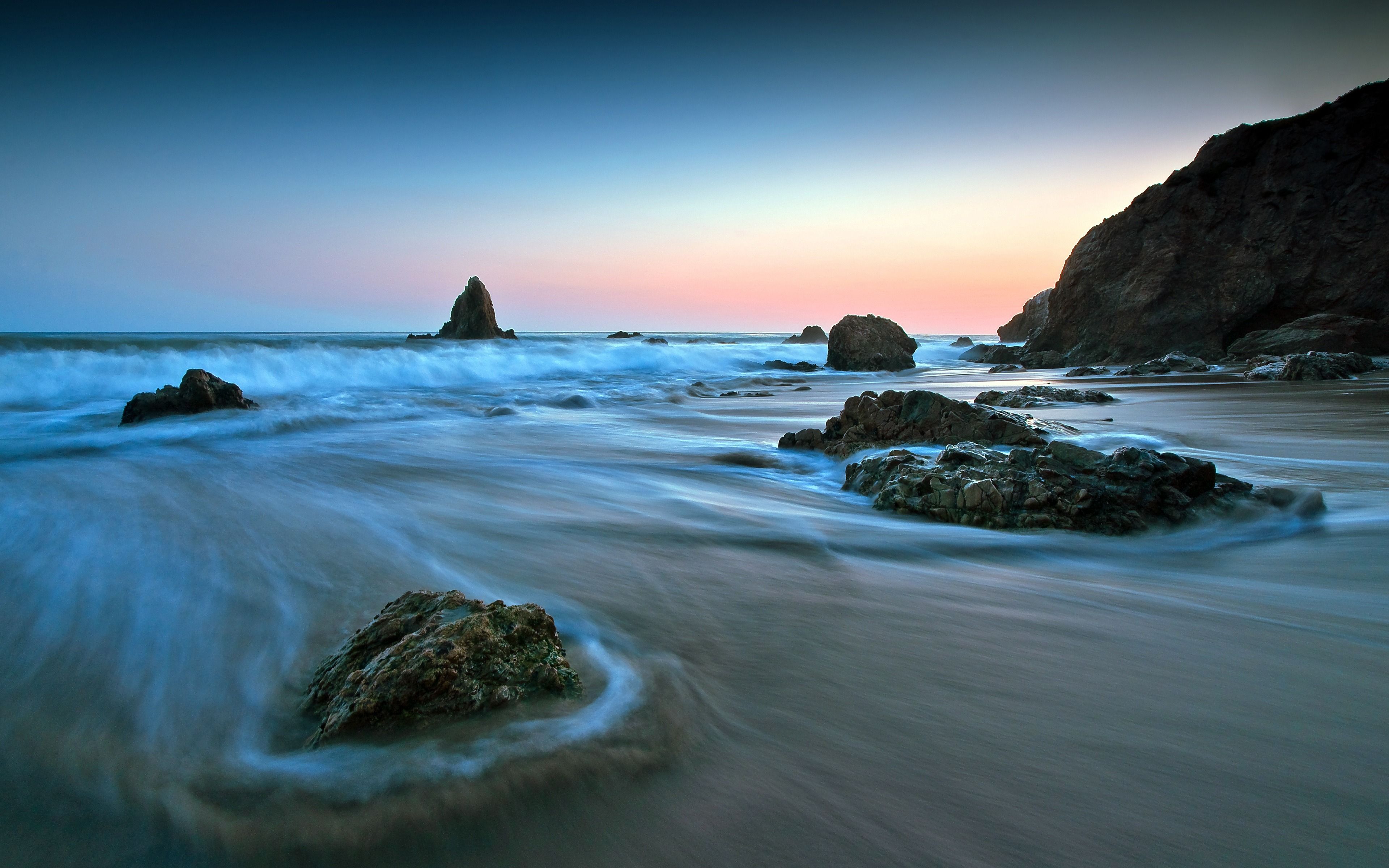 3840x2400 Beach rock morning sea horizon HD