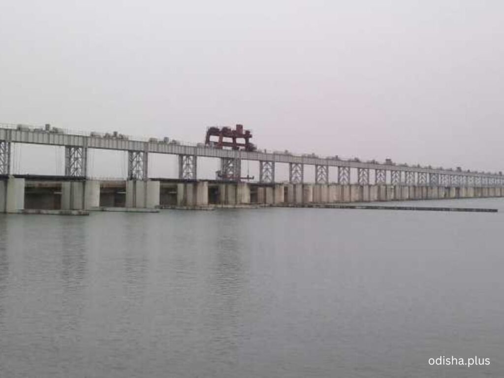 1024x768 Rivers of Conflict: Mahanadi Tribunal's Final Ruling is Awaited