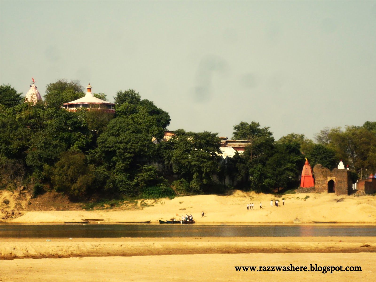 1600x1200 Razzaq Was Here: River Mahanadi at Chandrapur, Chhattisgarh