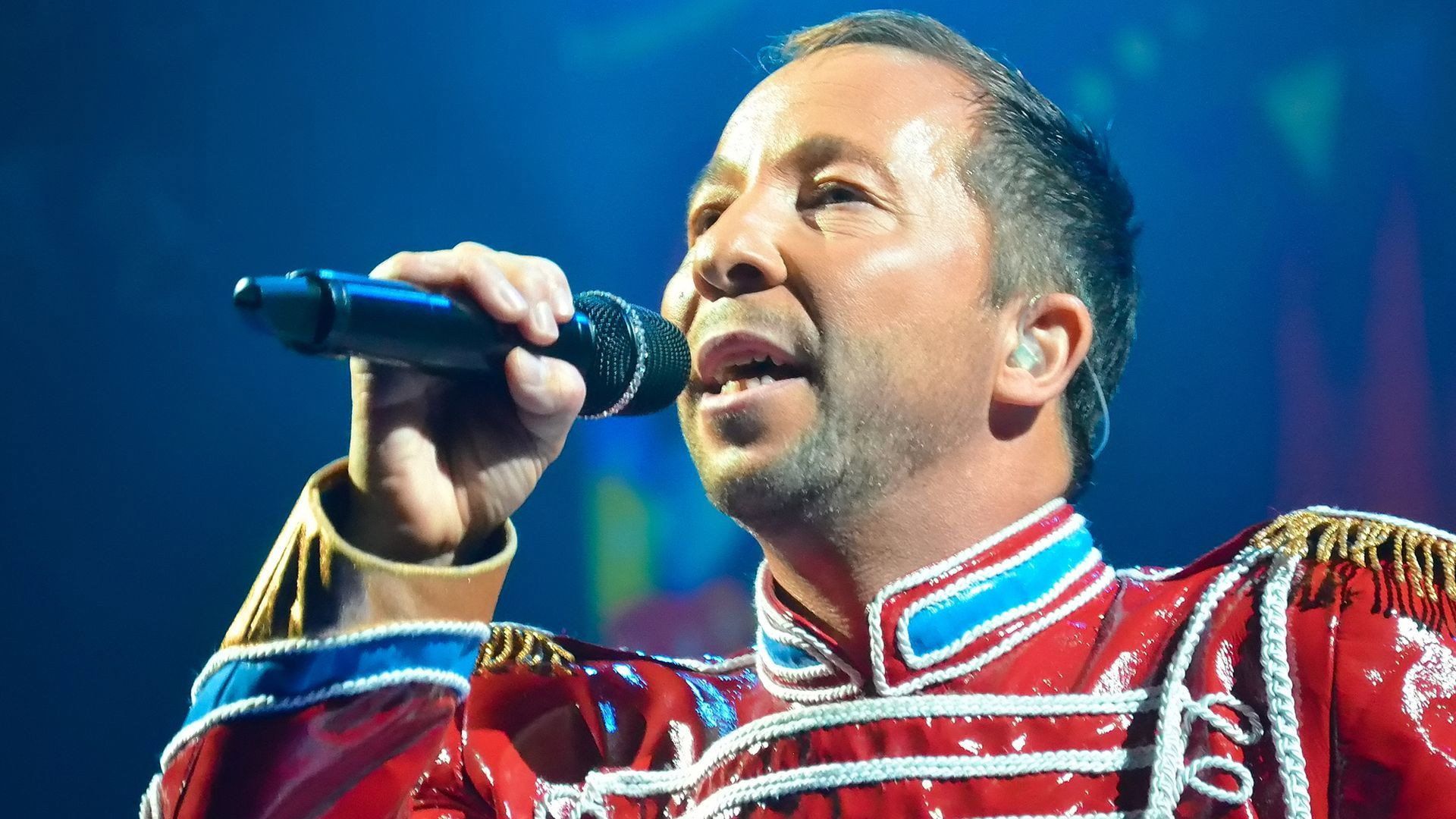 1920x1080 DJ BoBo Anniversary Tour (2017). Fantasy Box Office