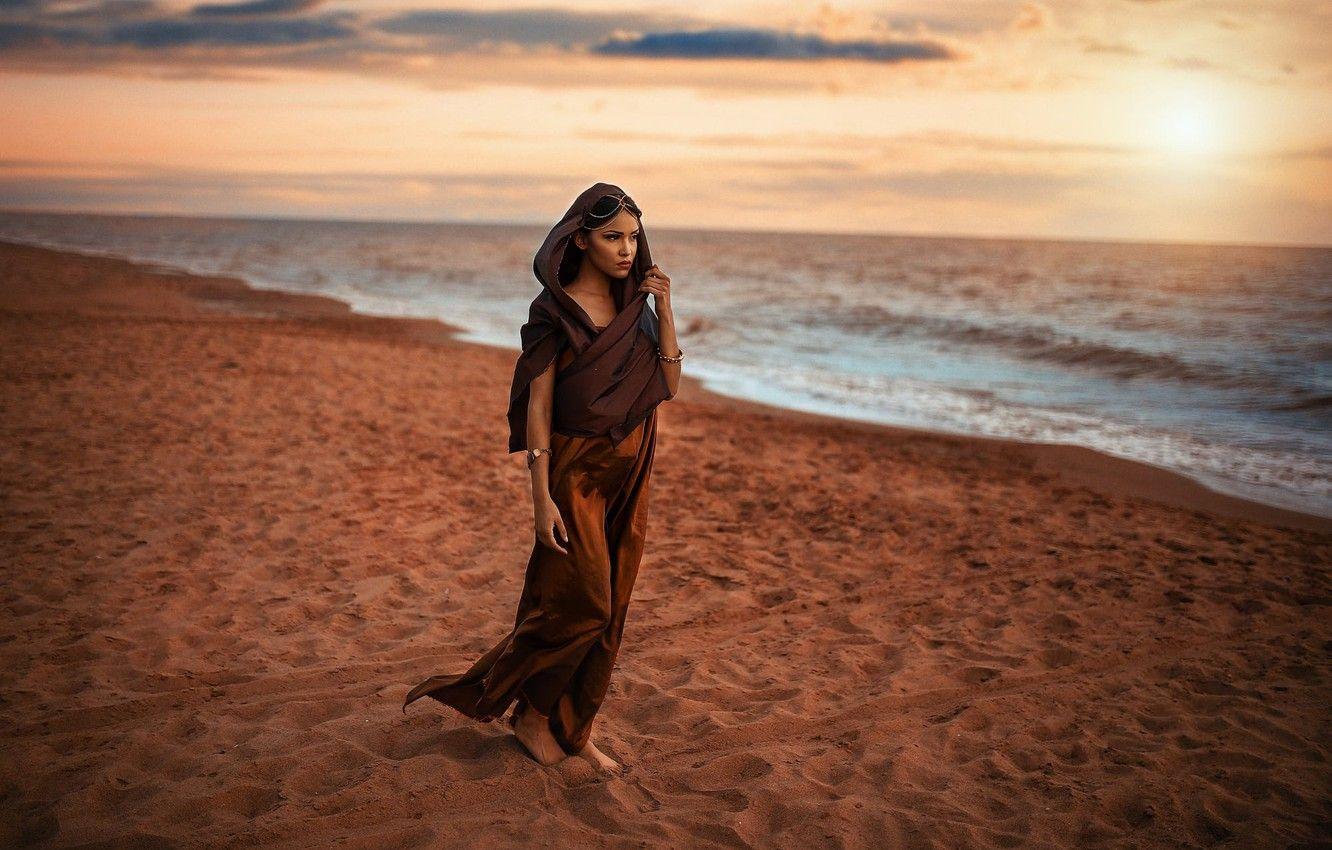 1332x850 Wallpaper Alessandro Di Cicco, makeup, The arab sunset, Arab girl