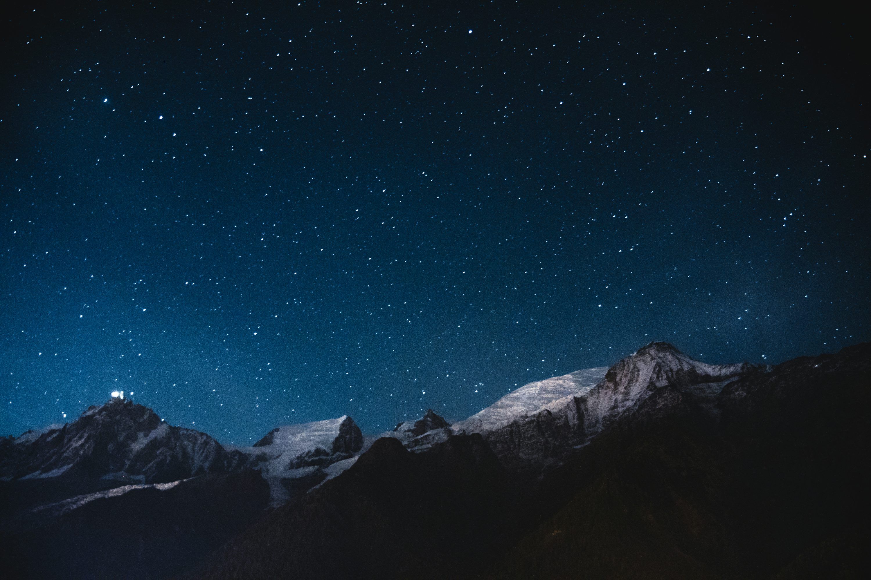 3000x2000 Night Mountain Picture. Download Free Image