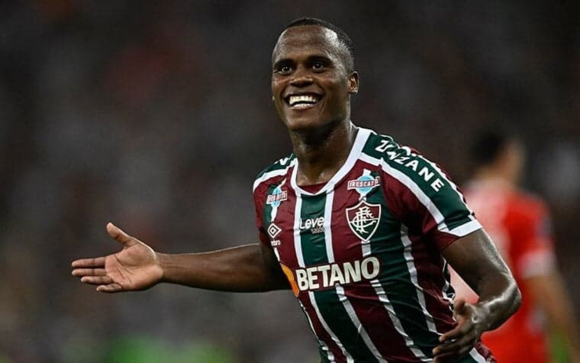 1920x1200 Jhon Arias, do Fluminense, dá assistência para o gol da vitória da seleção colombiana em amistoso