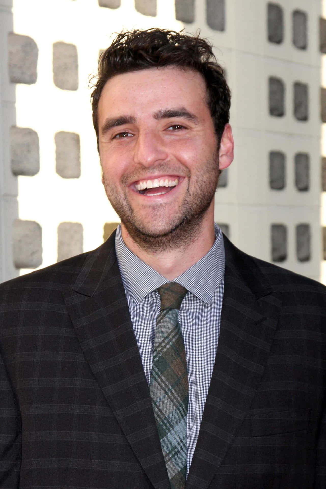 1280x1920 Download David Krumholtz [wallpaper] Wallpaper