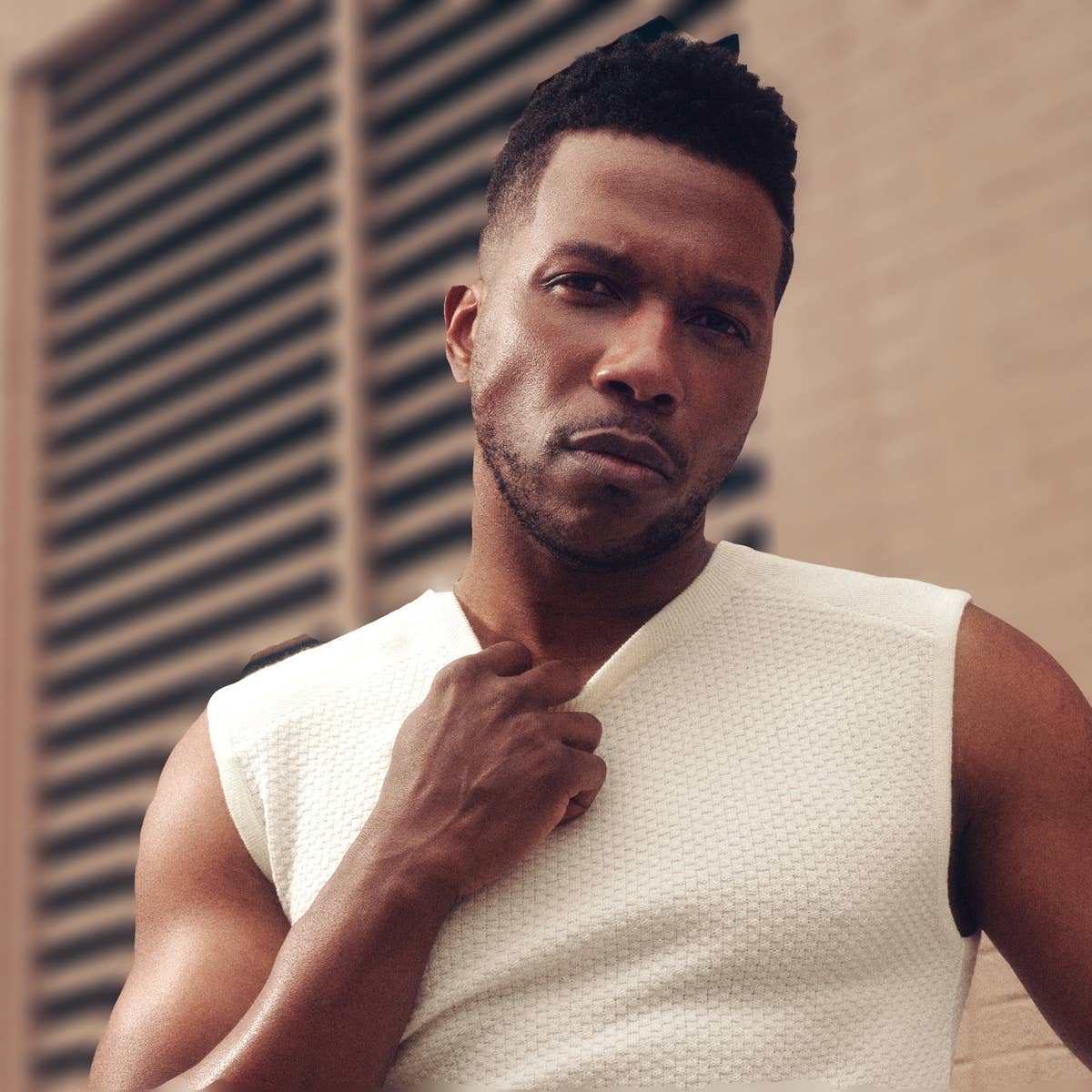 1200x1200 Leslie Odom Jr. Parade Interview