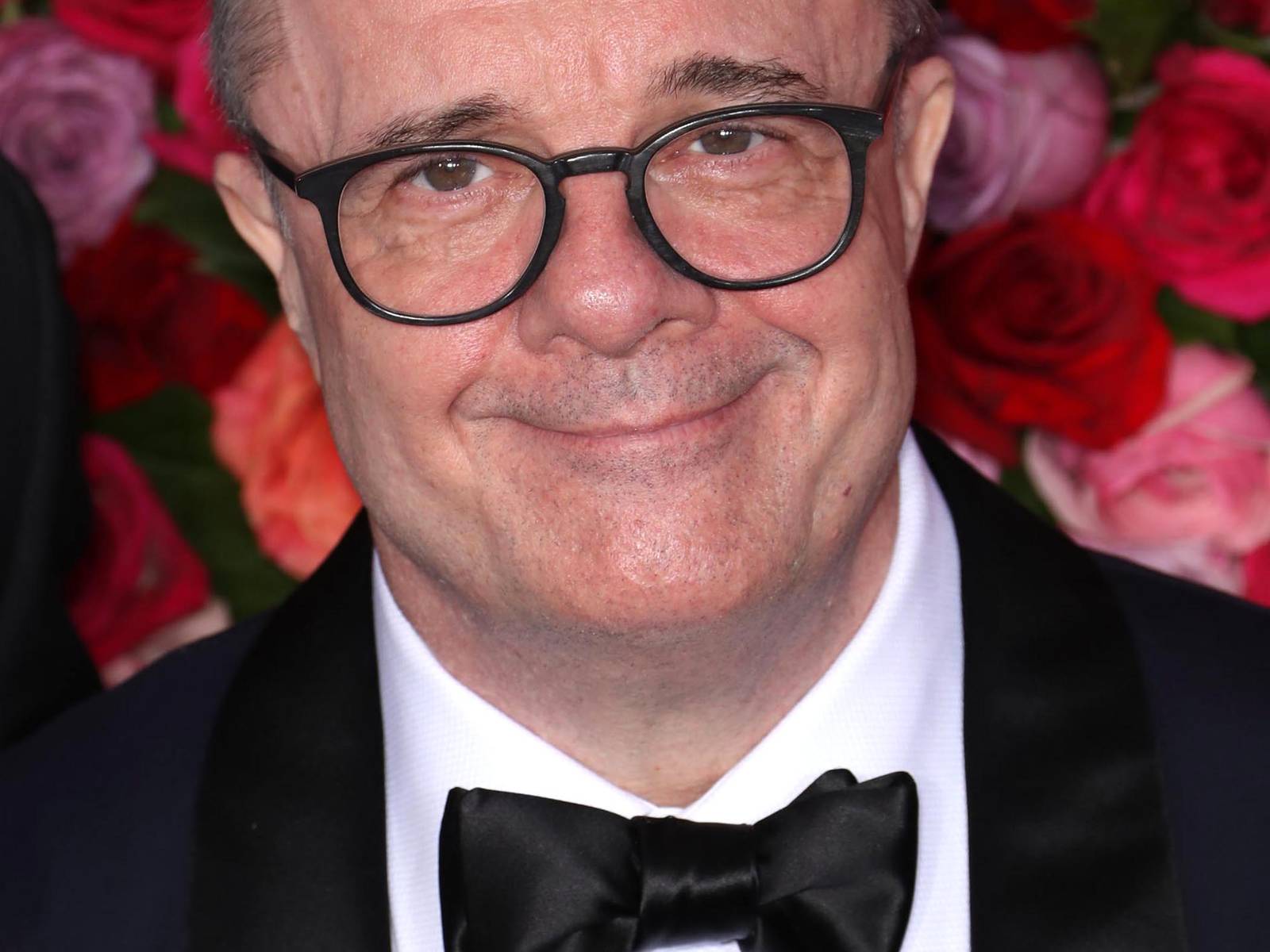 1600x1200 Nathan Lane