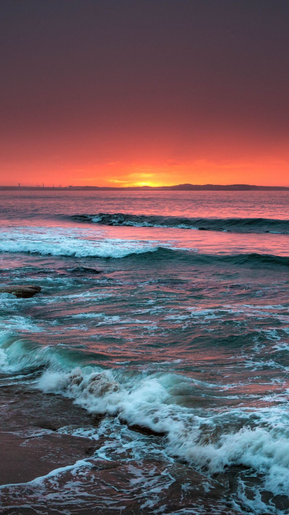 938x1668 Download Wallpaper 938x1668 Sea, Horizon, Sunset, Waves, Foam, Surf, Beach Iphone 8 7 6s 6 For Parallax HD Background