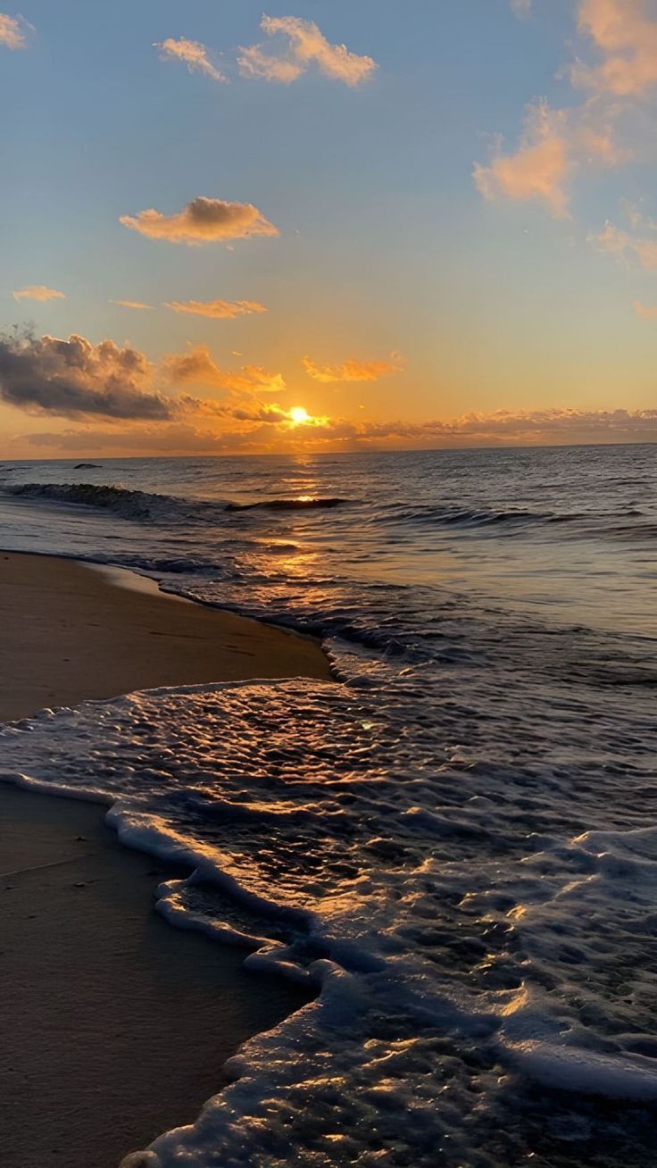 736x1308 Wallpaper sea, beach, waves, sunset, clouds, horizon, Nature 4K by Zarilah92 ?. Download wallpaper sea, beach, waves, sunset, clouds, horizon for free