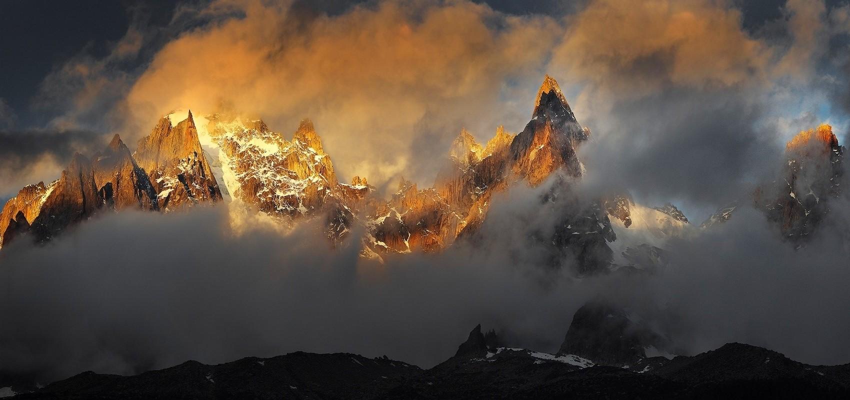 1700x800 Tierra Del Fuego Wallpaper